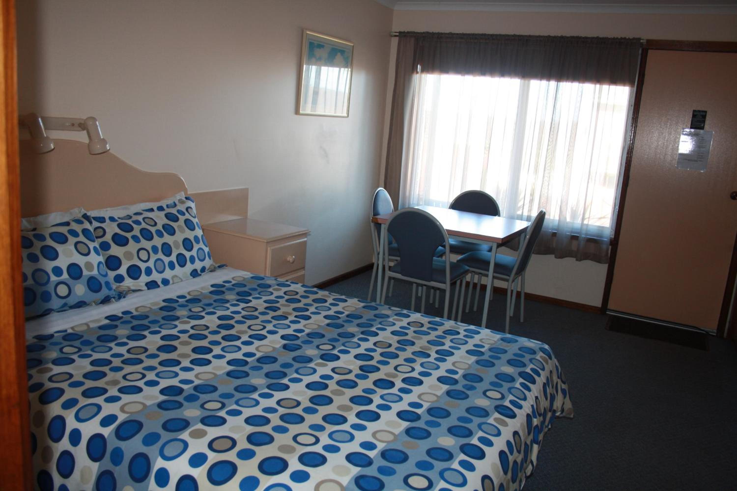 Raglan Motor Inn
