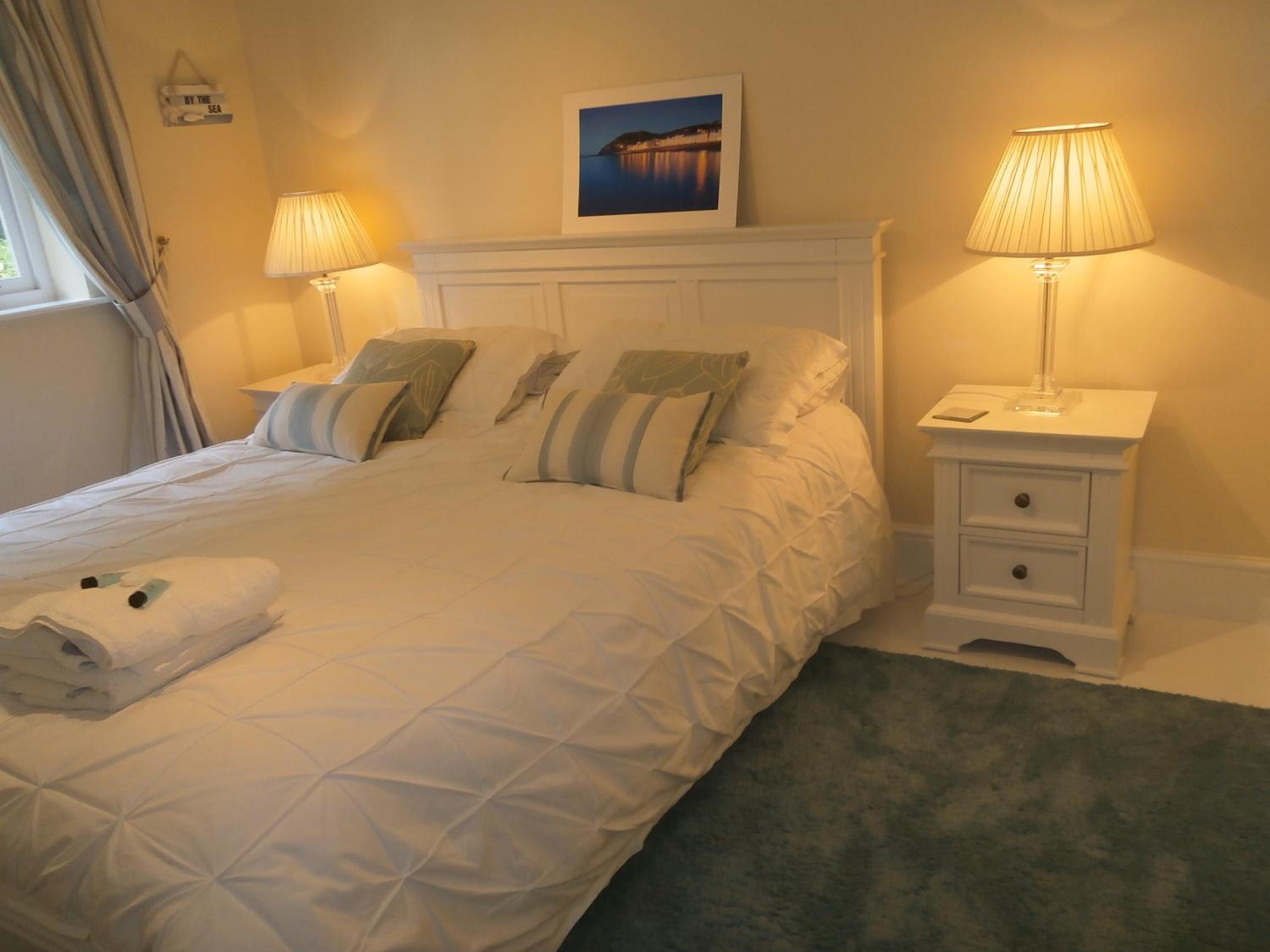 Plas Y Dderwen Bed and Breakfast