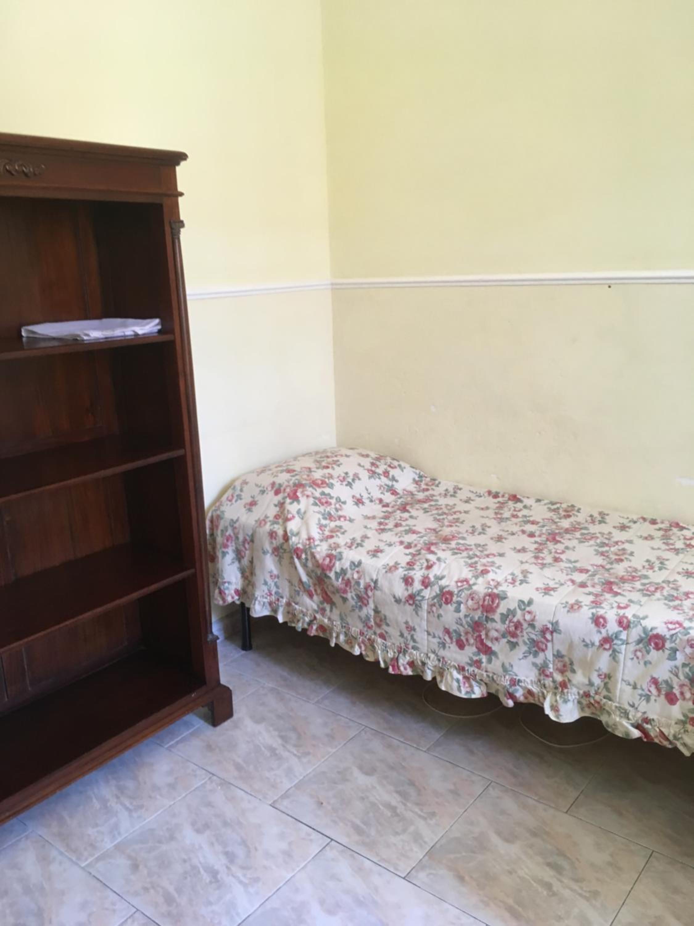 WHOLE HOLIDAY HOME APARTMENT FANTASTIC CIVITAVECCHIA da Pamino & Priscilla con due Camere letto!