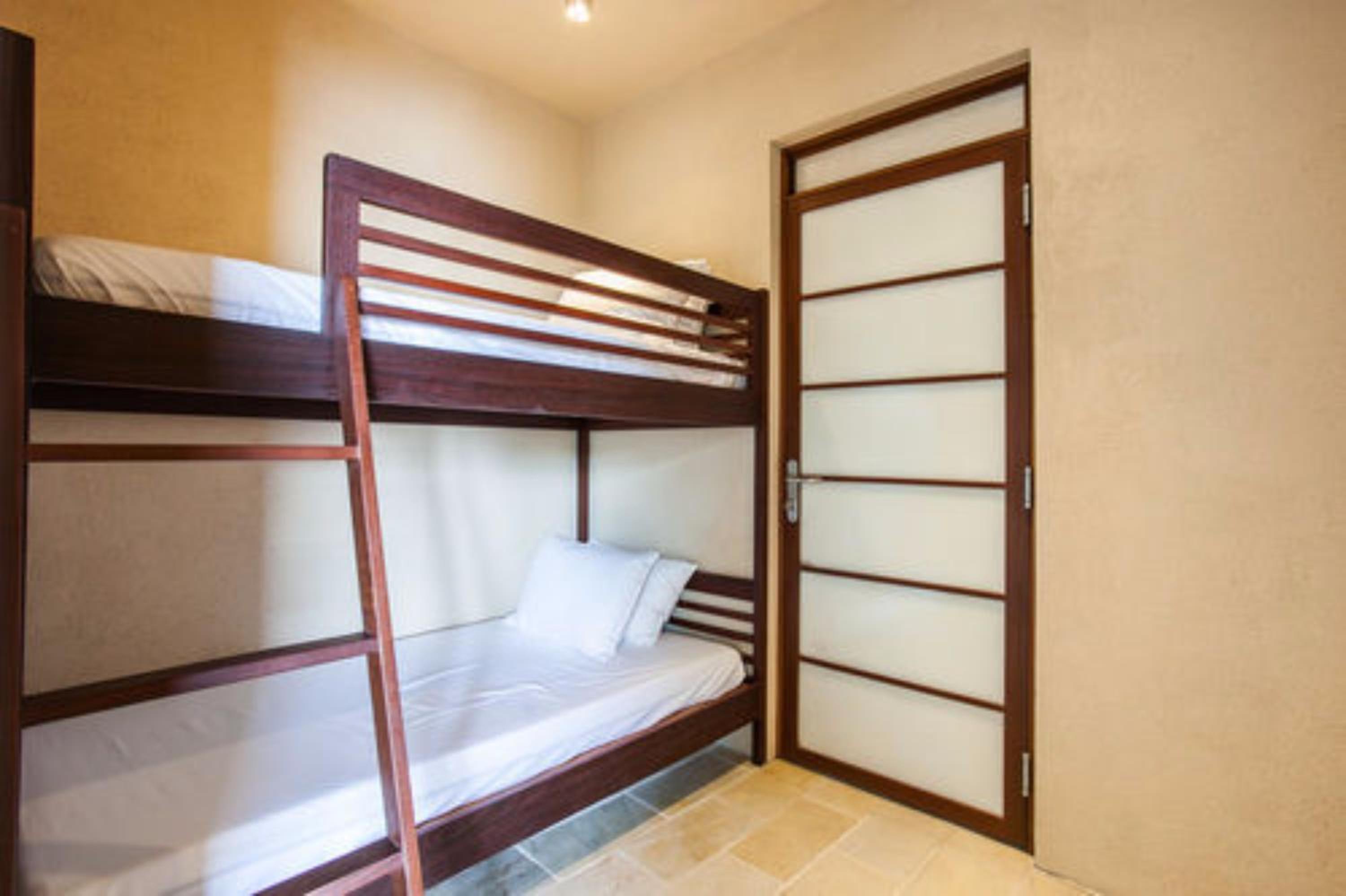 CeBlue Villas