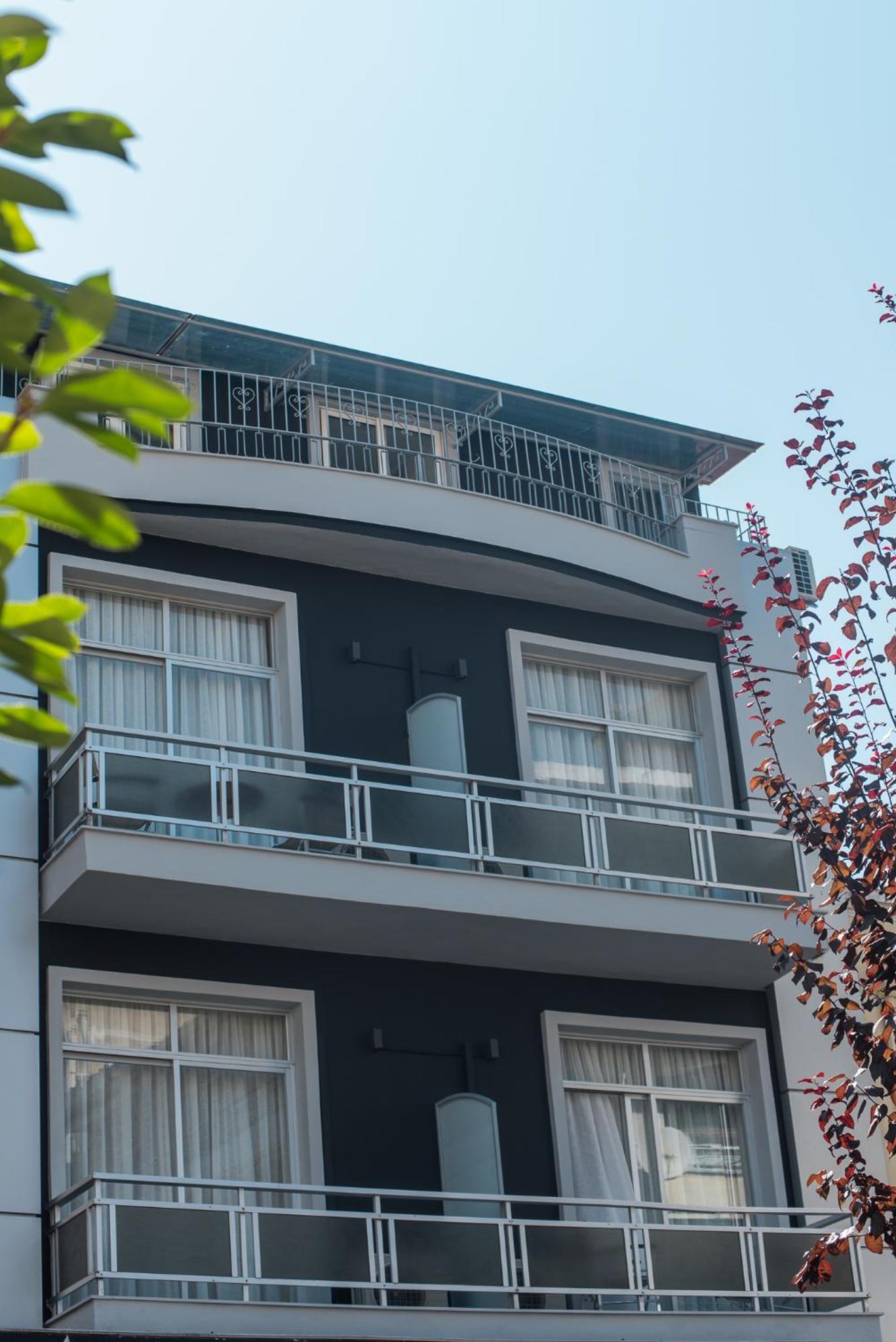 Hotel Castello Boutique Rooms - Image 1