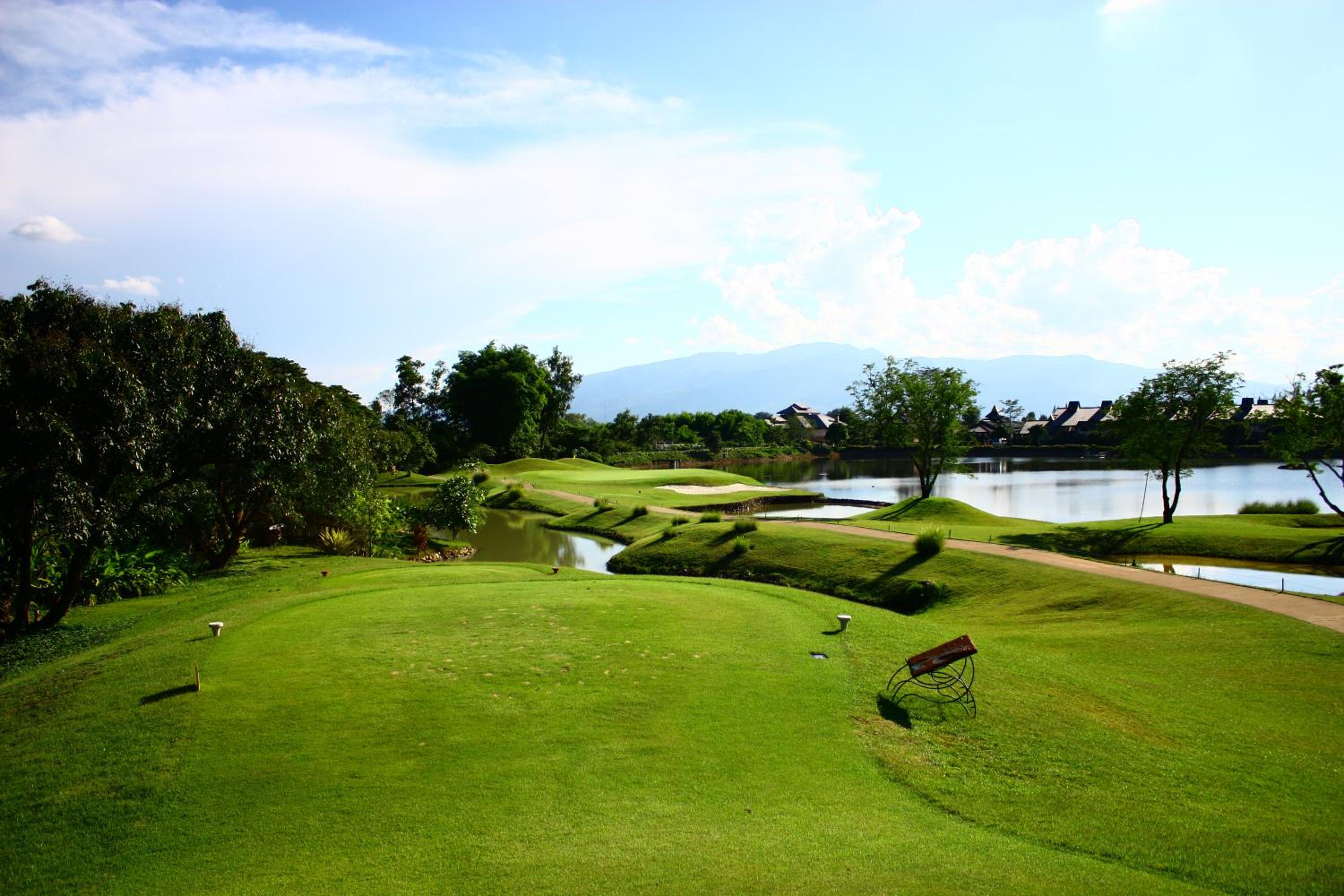 Mae Jo Golf Resort & Spa