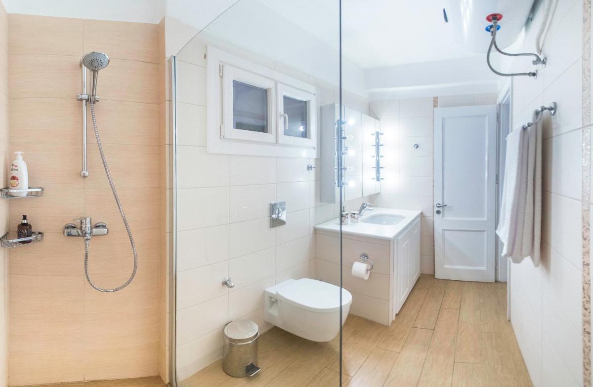 New Mykonos town house