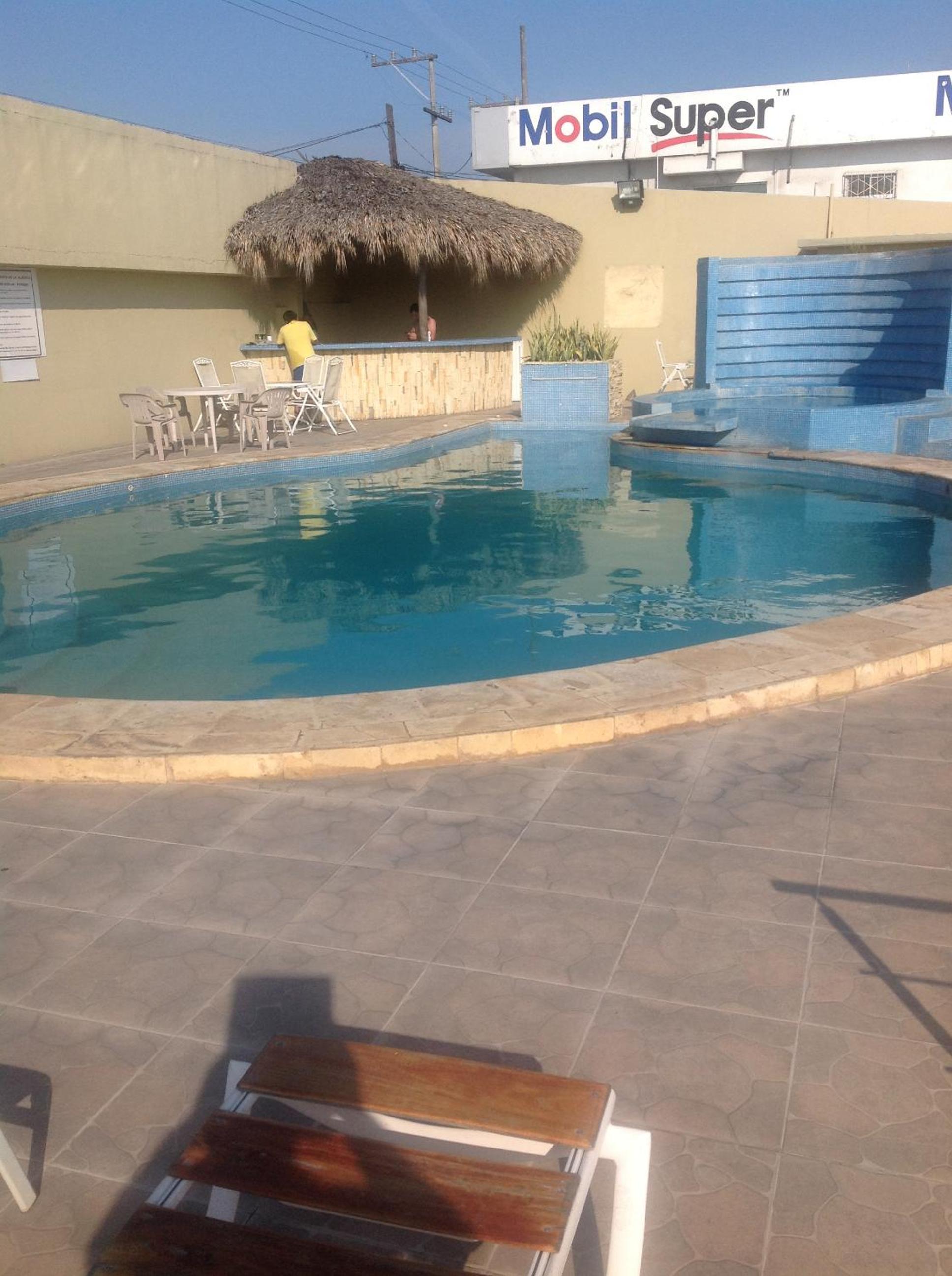 Autohotel Miraflores view 2