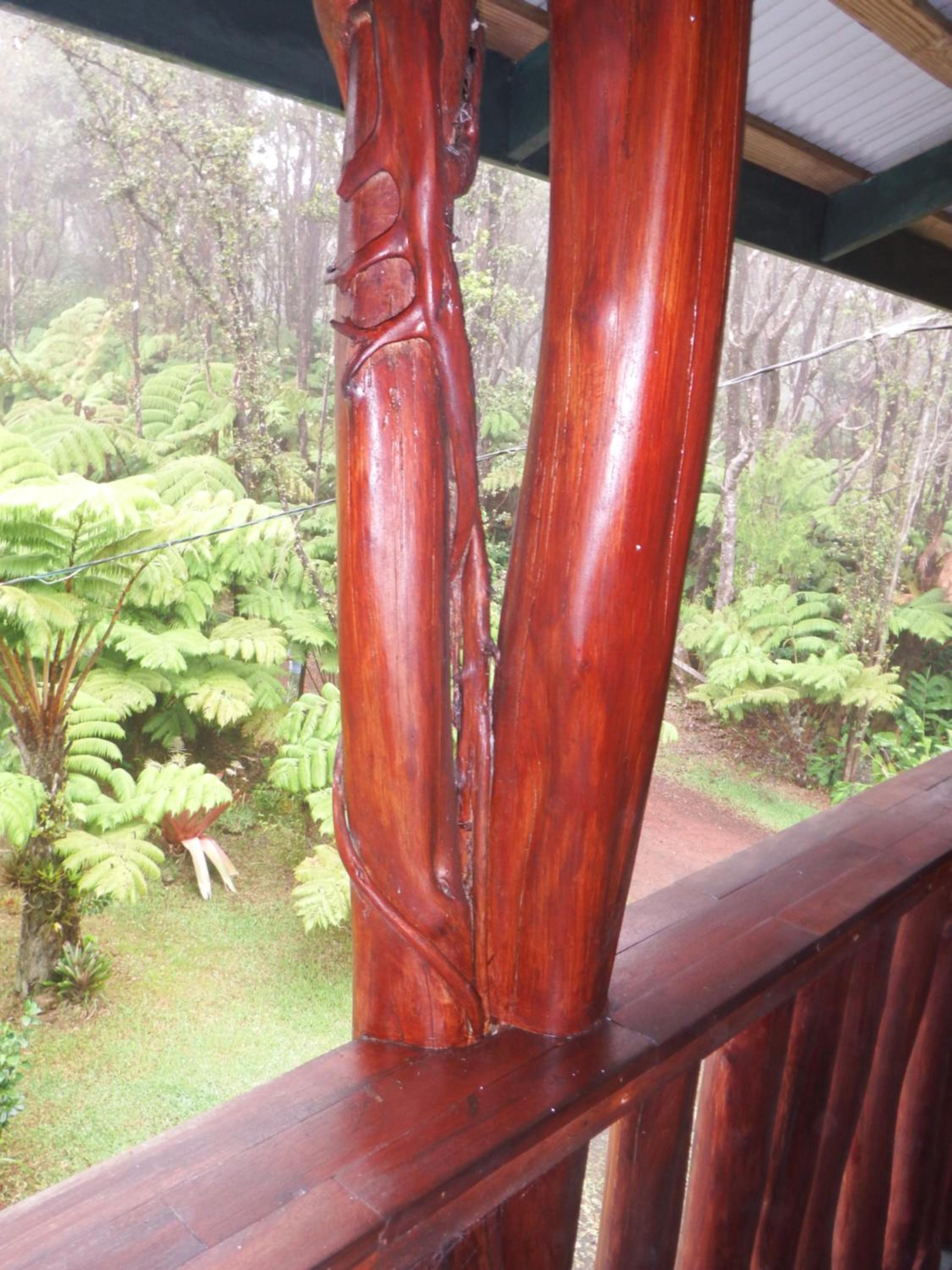 Aloha Crater Lodge