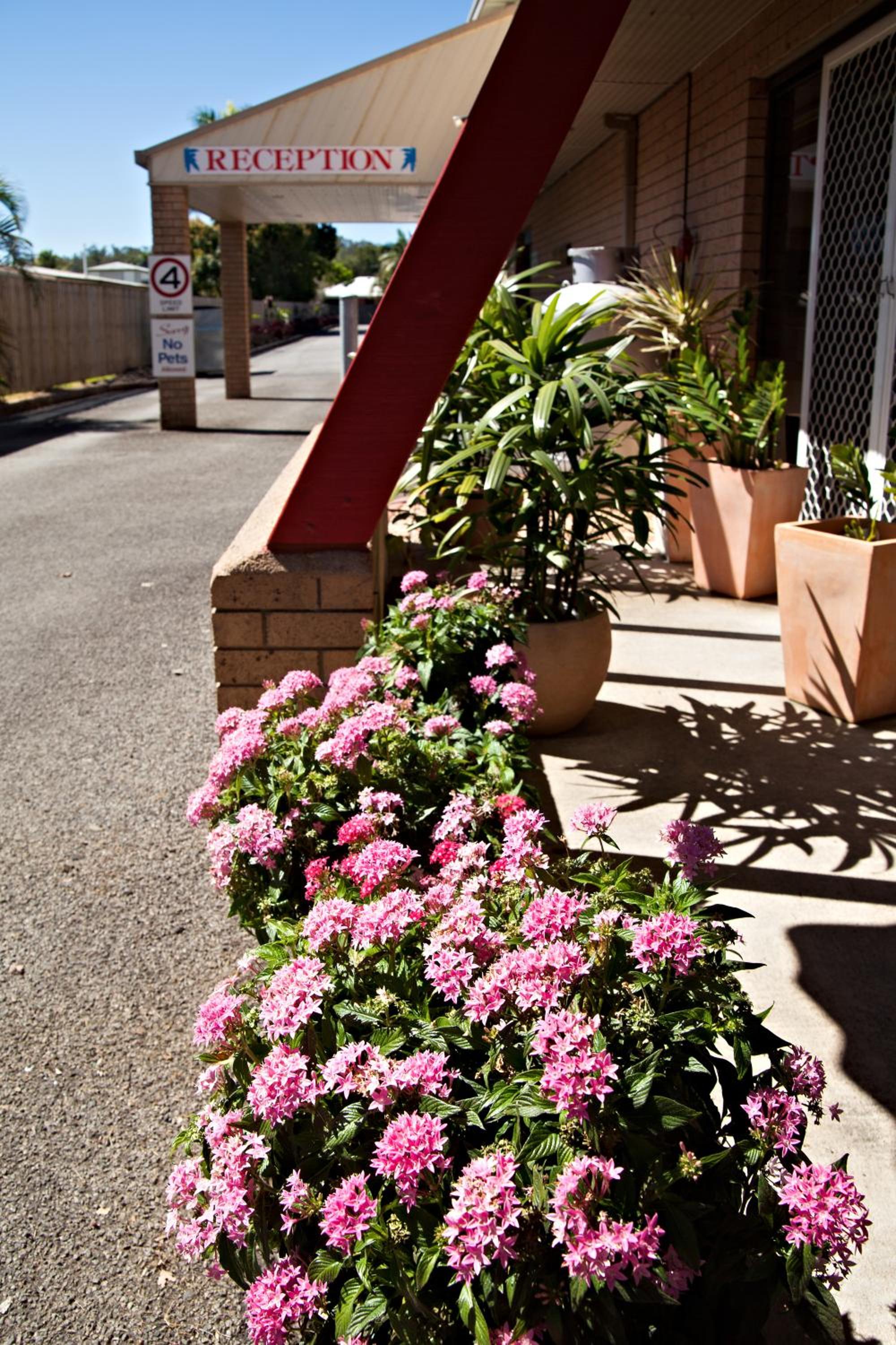 Sarina Motor Inn
