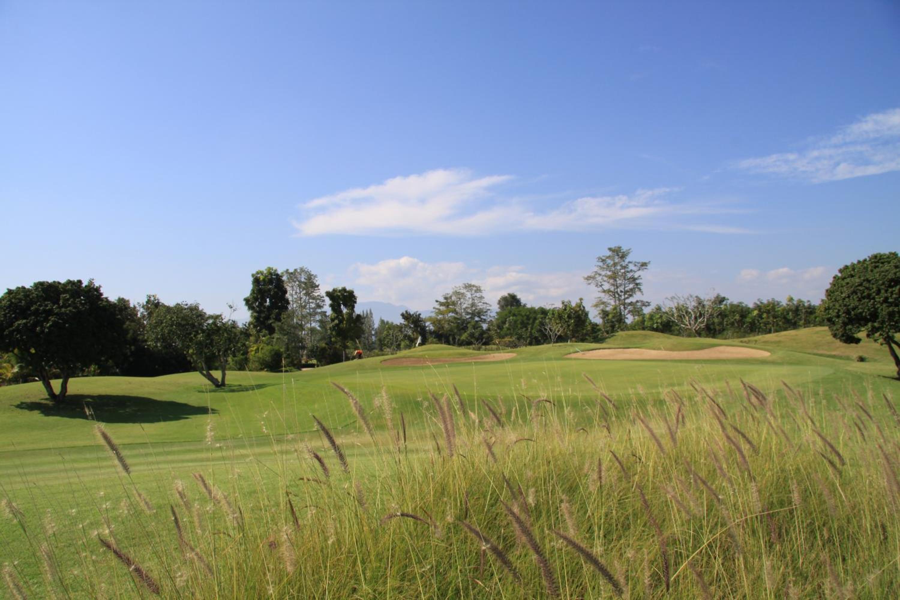Mae Jo Golf Resort & Spa