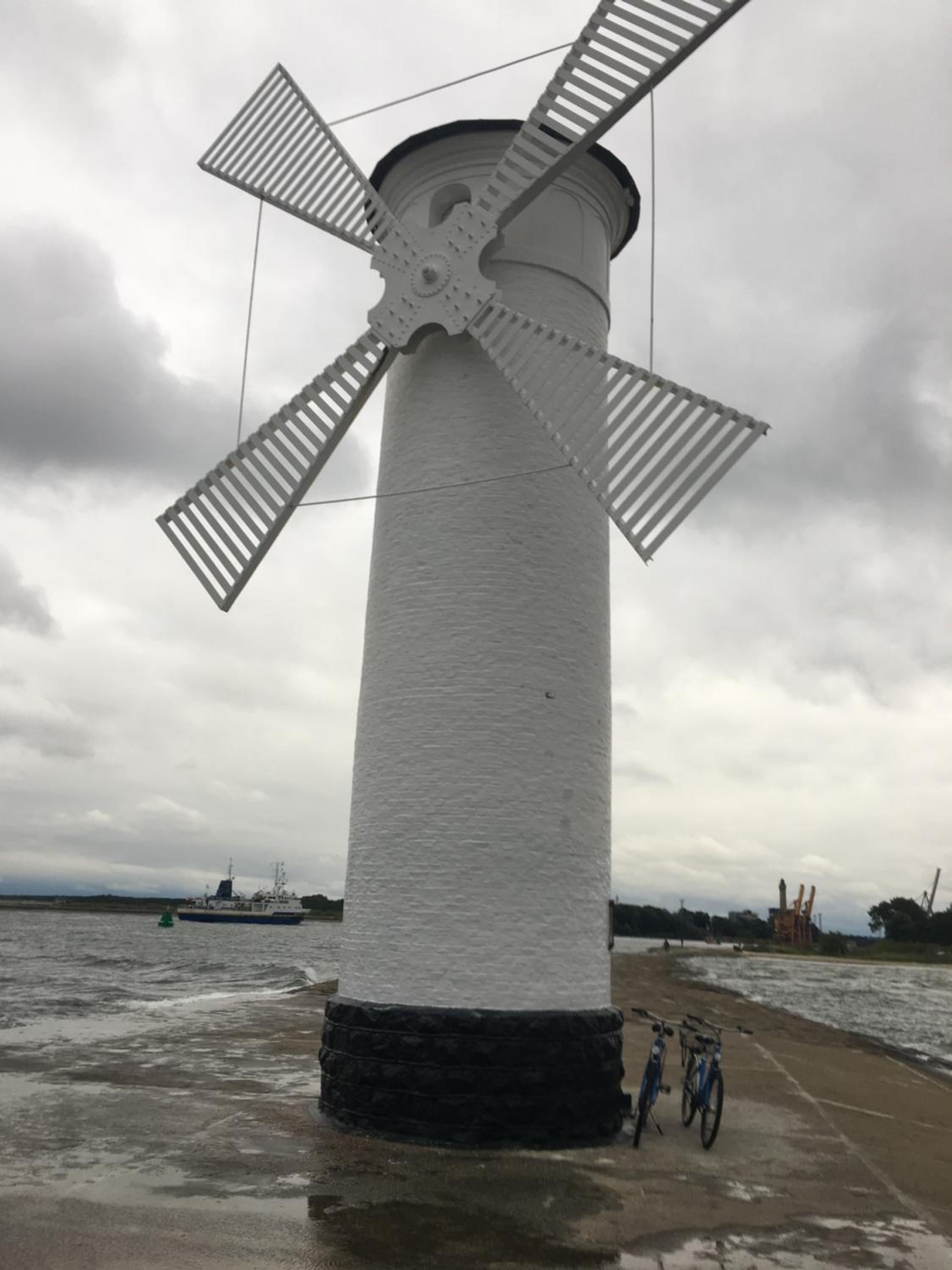 Photo 18