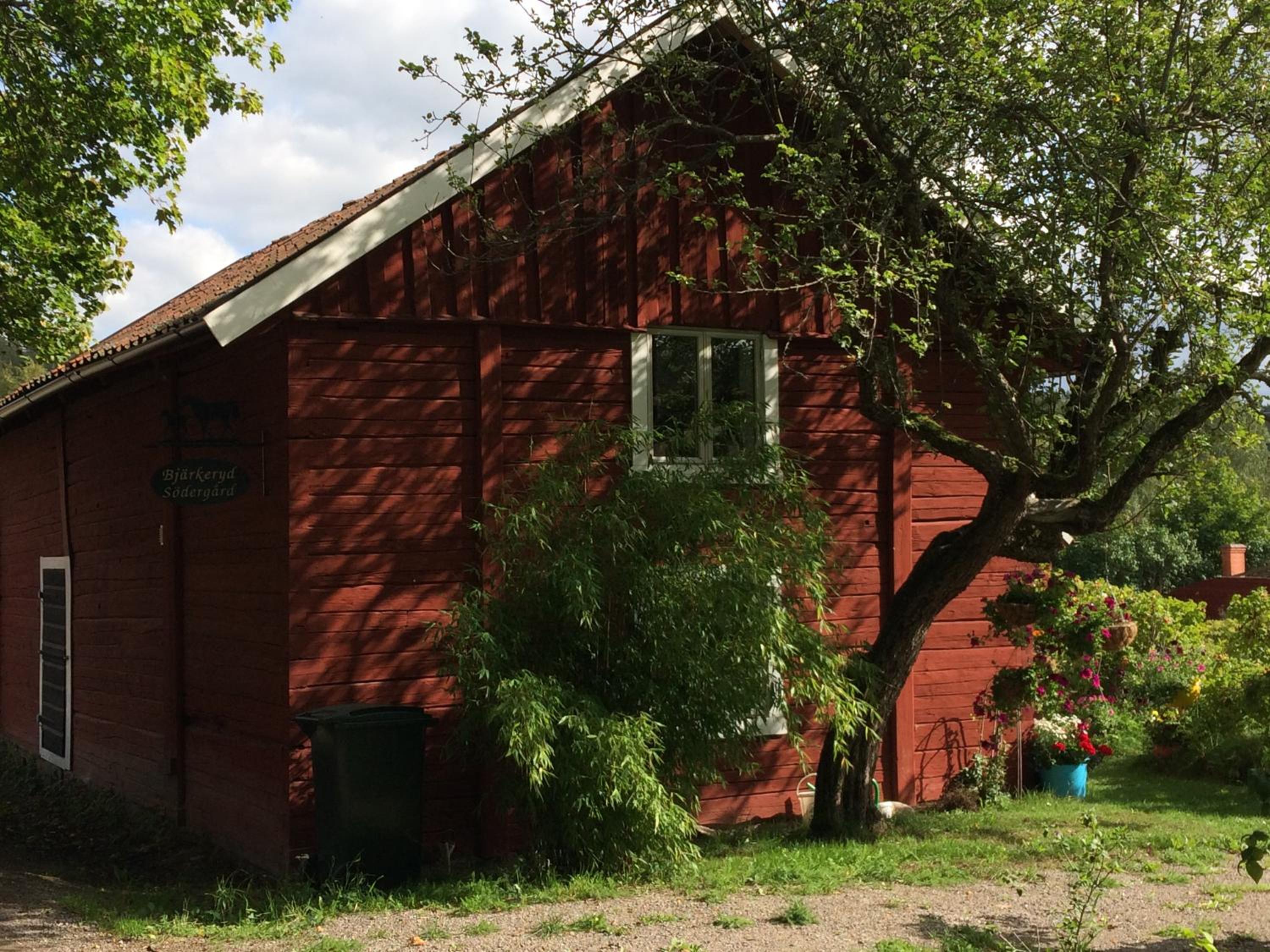 Bjärkeryd Södergård Bed & Stable