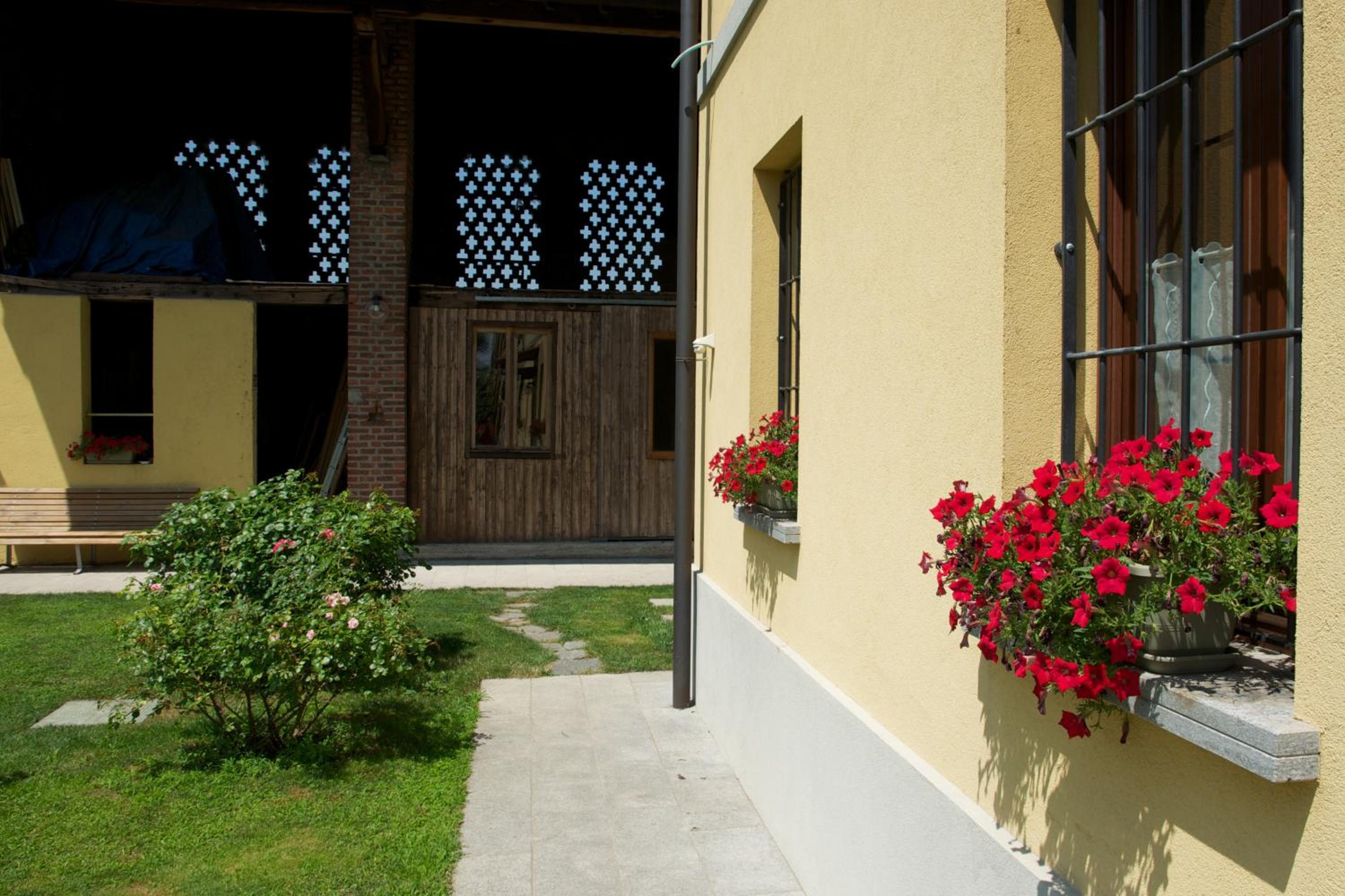 Photo 26