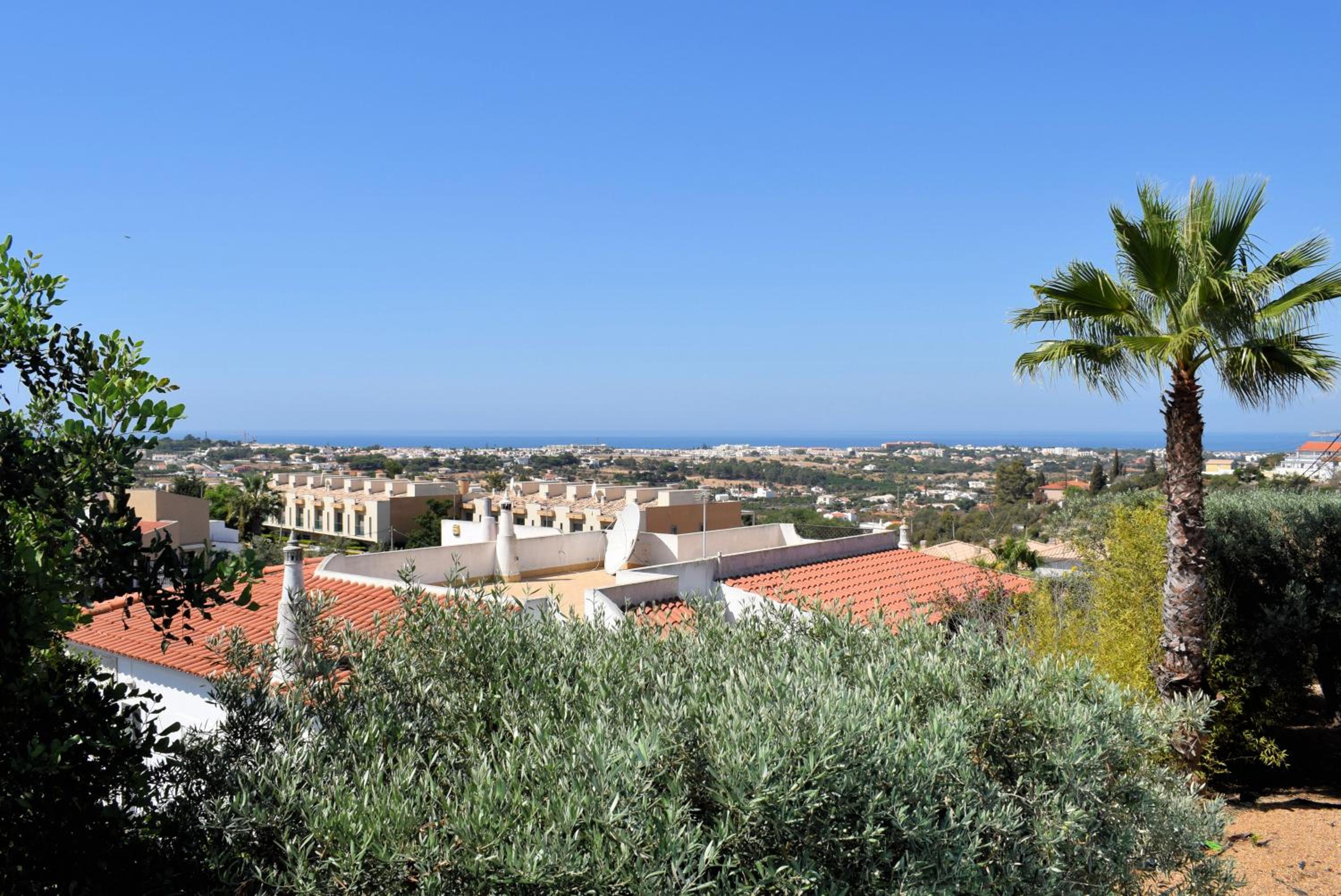 Luxury Villa Albufeira view 4