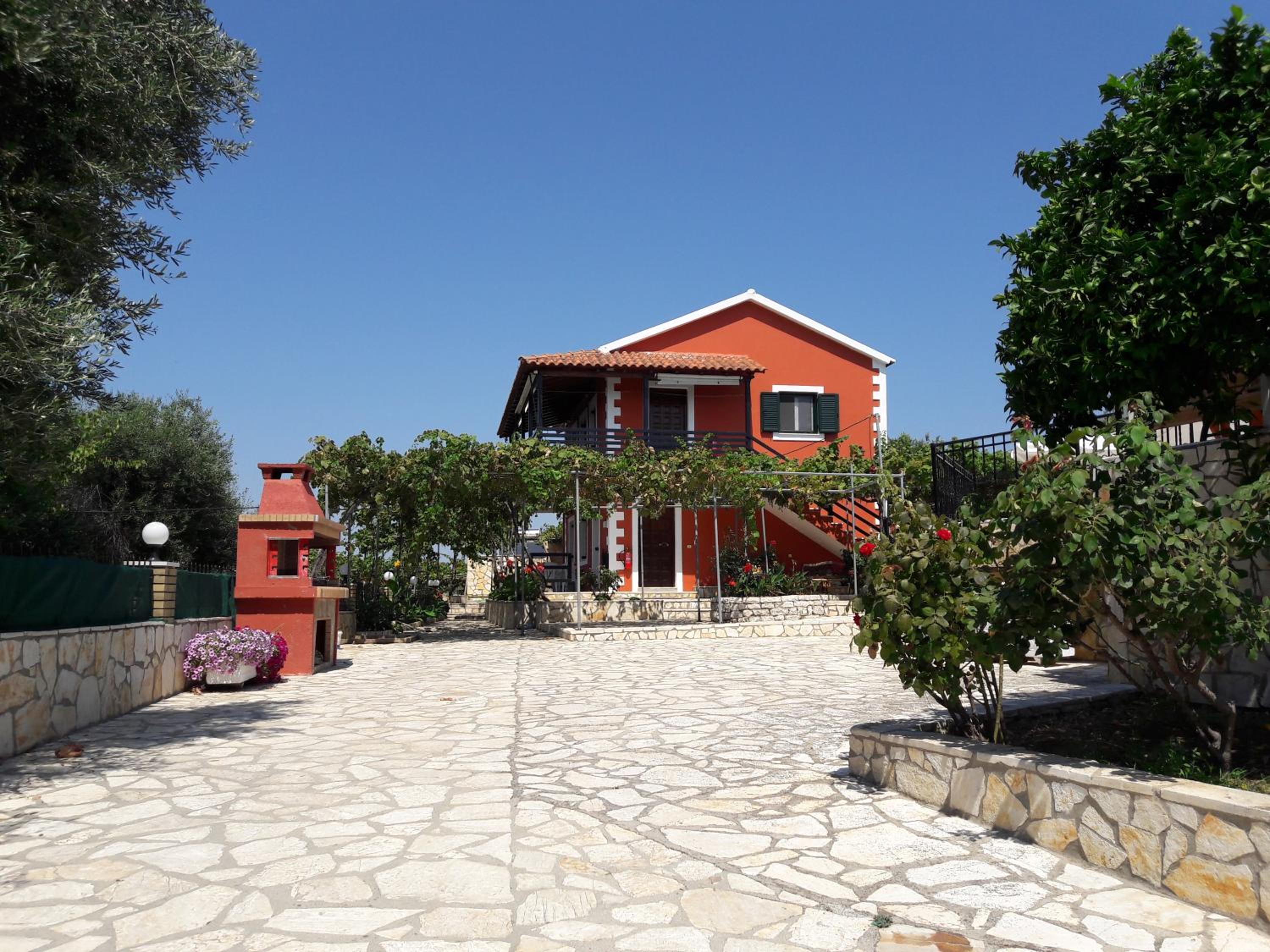 Photo 16