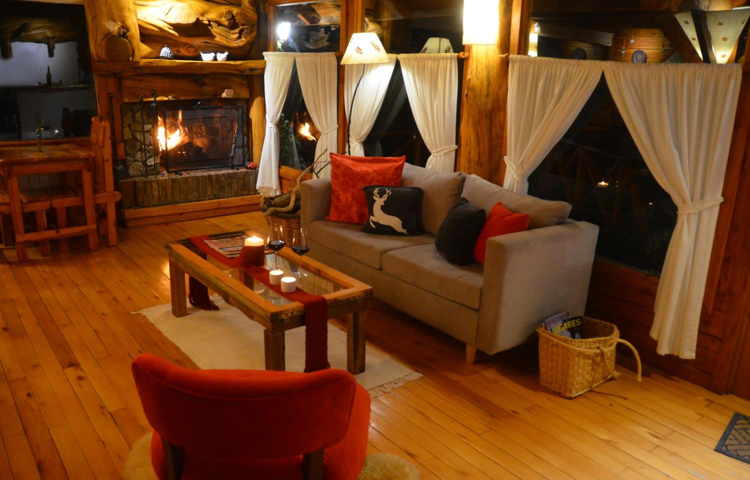 Casa del Lago Villa La Angostura