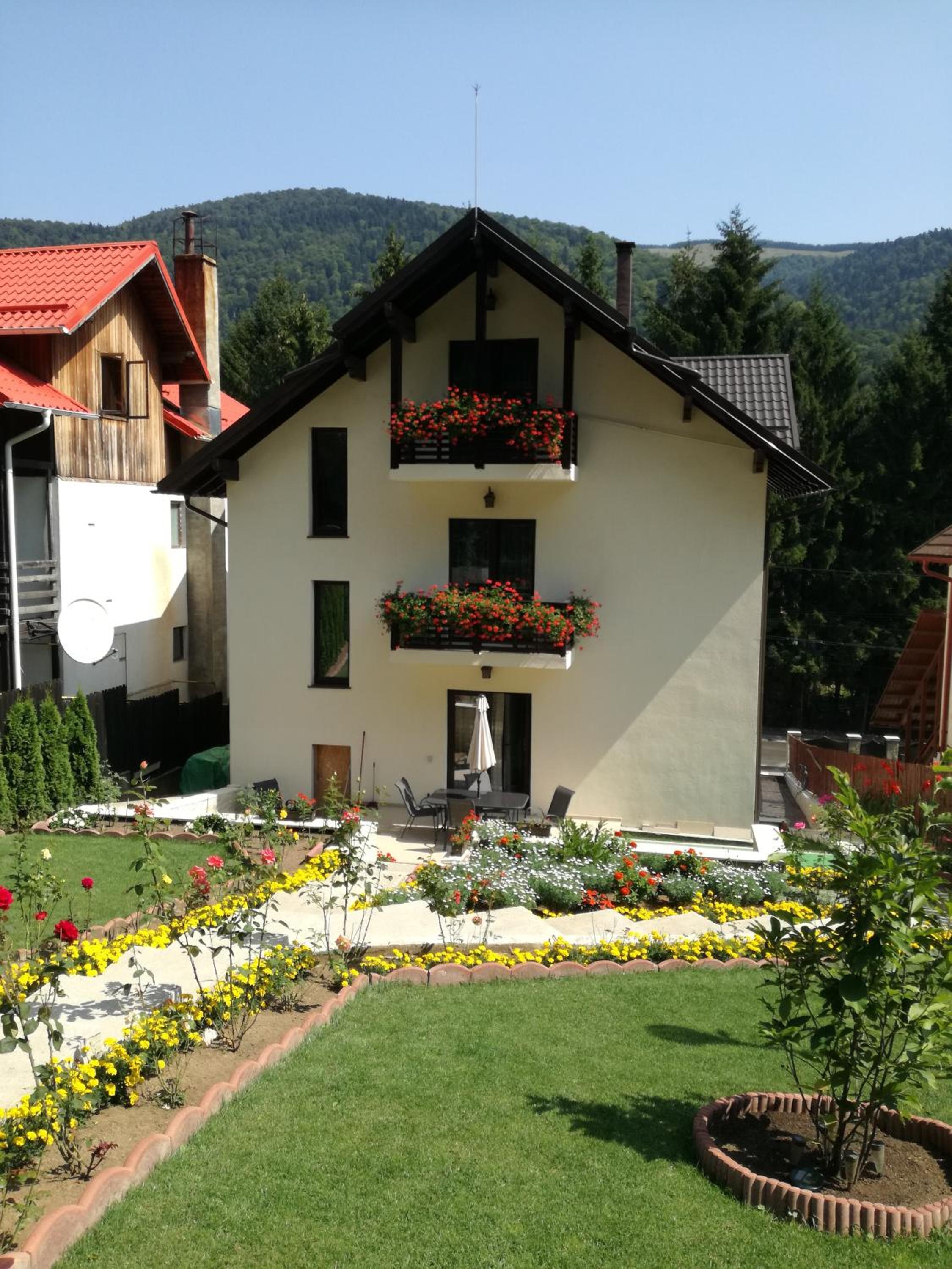 Casa Hera view 3