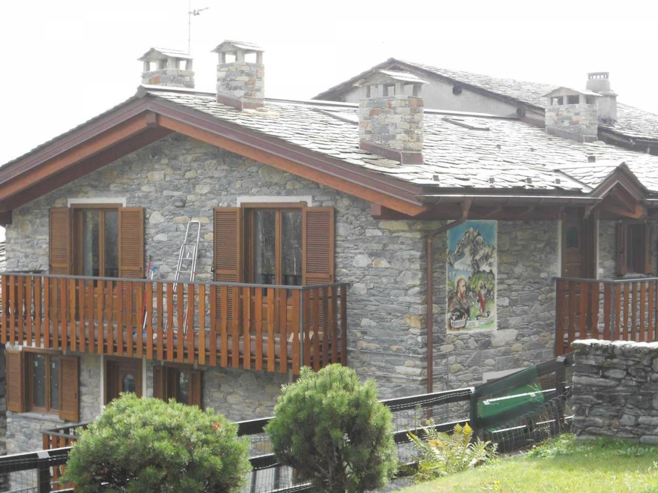 Alpini Apartments