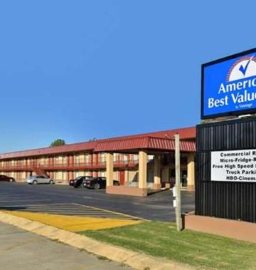 Americas Best Value Inn-Indianola view 4