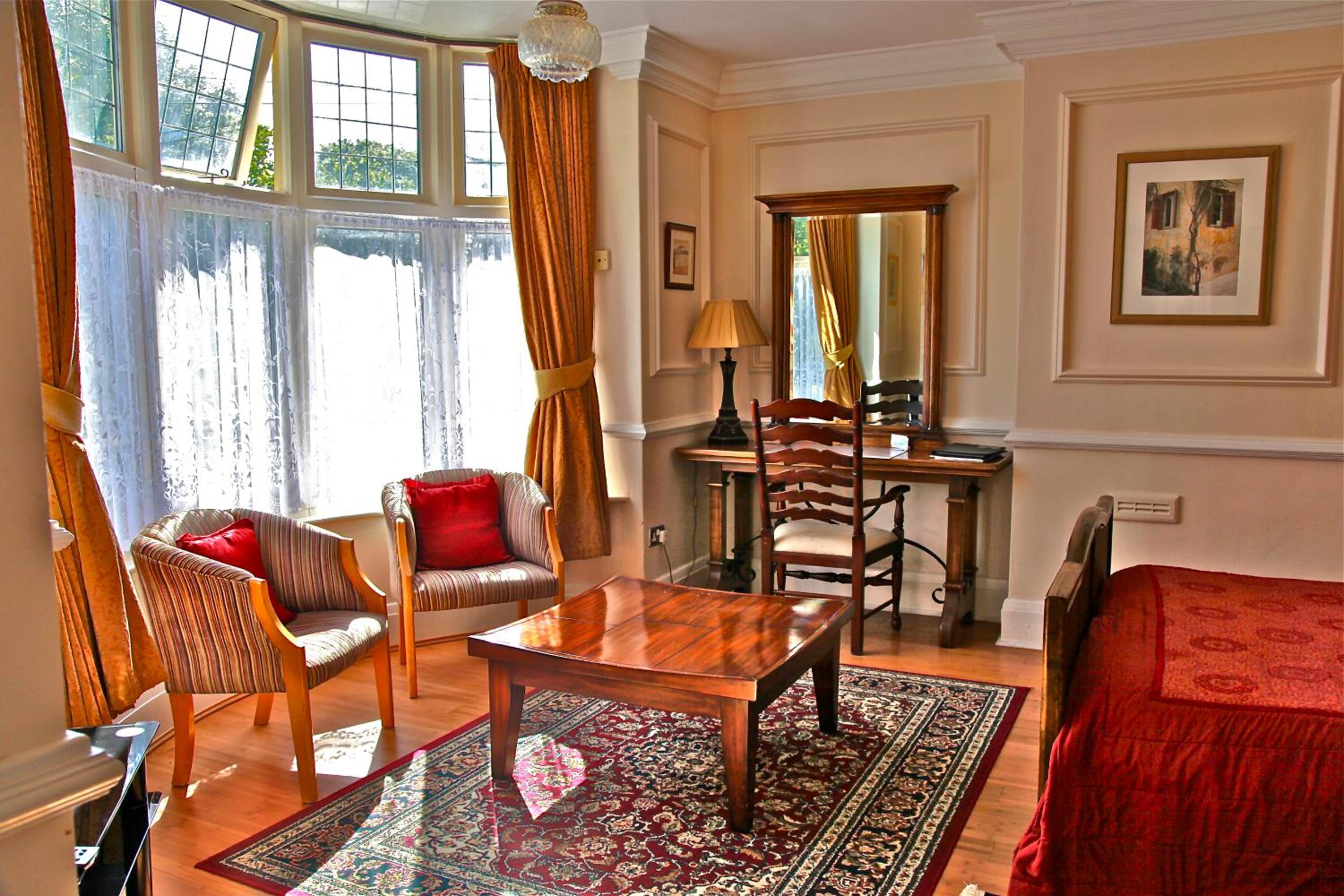 Acorn Guest House in Hull