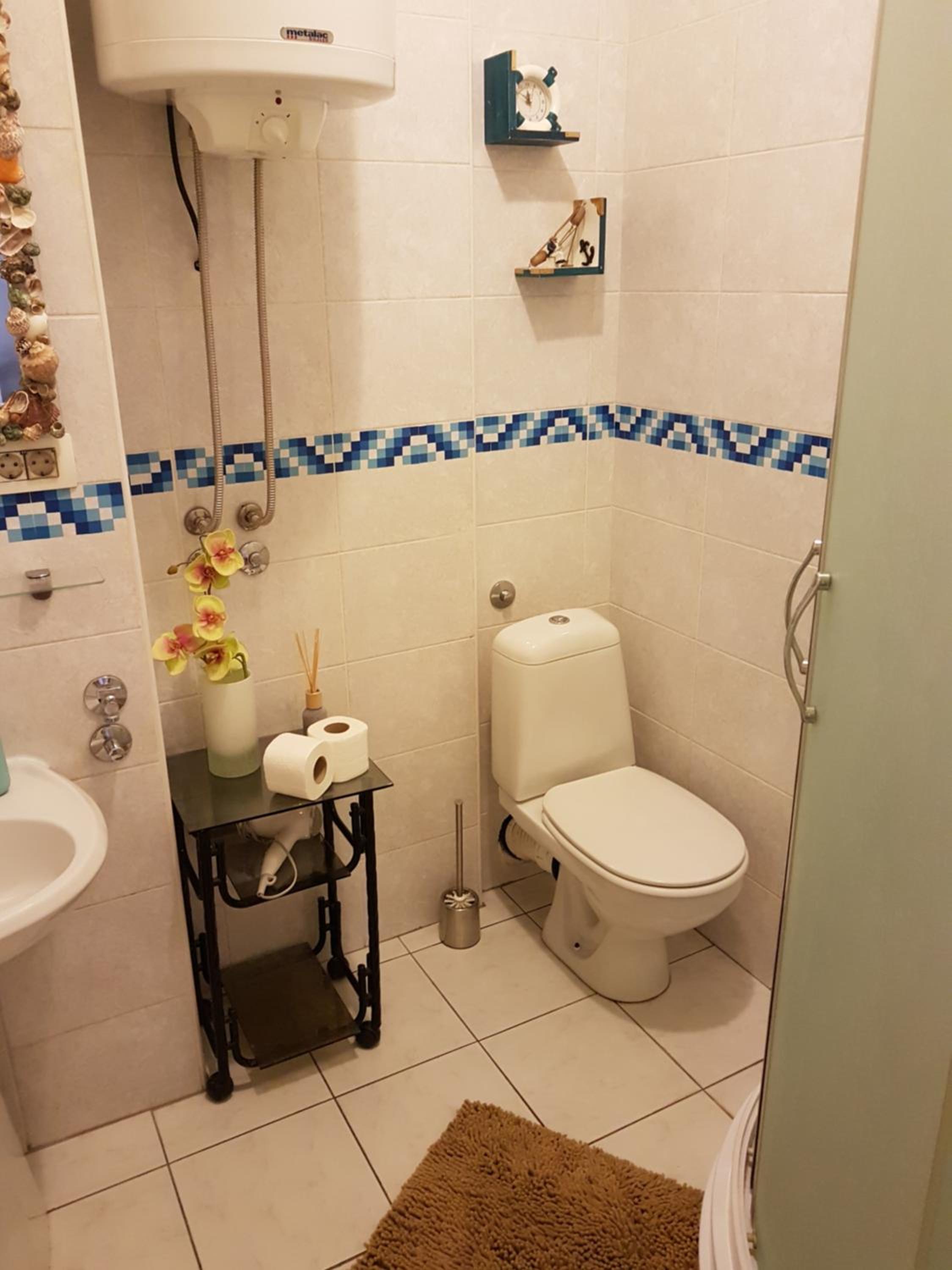 London Apartment