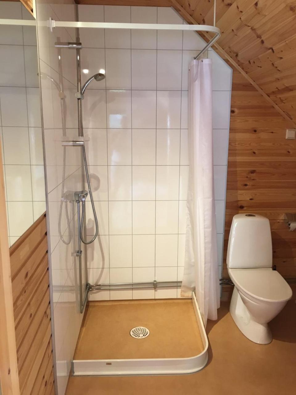 Joe Getaway - Stugby i Ullared
