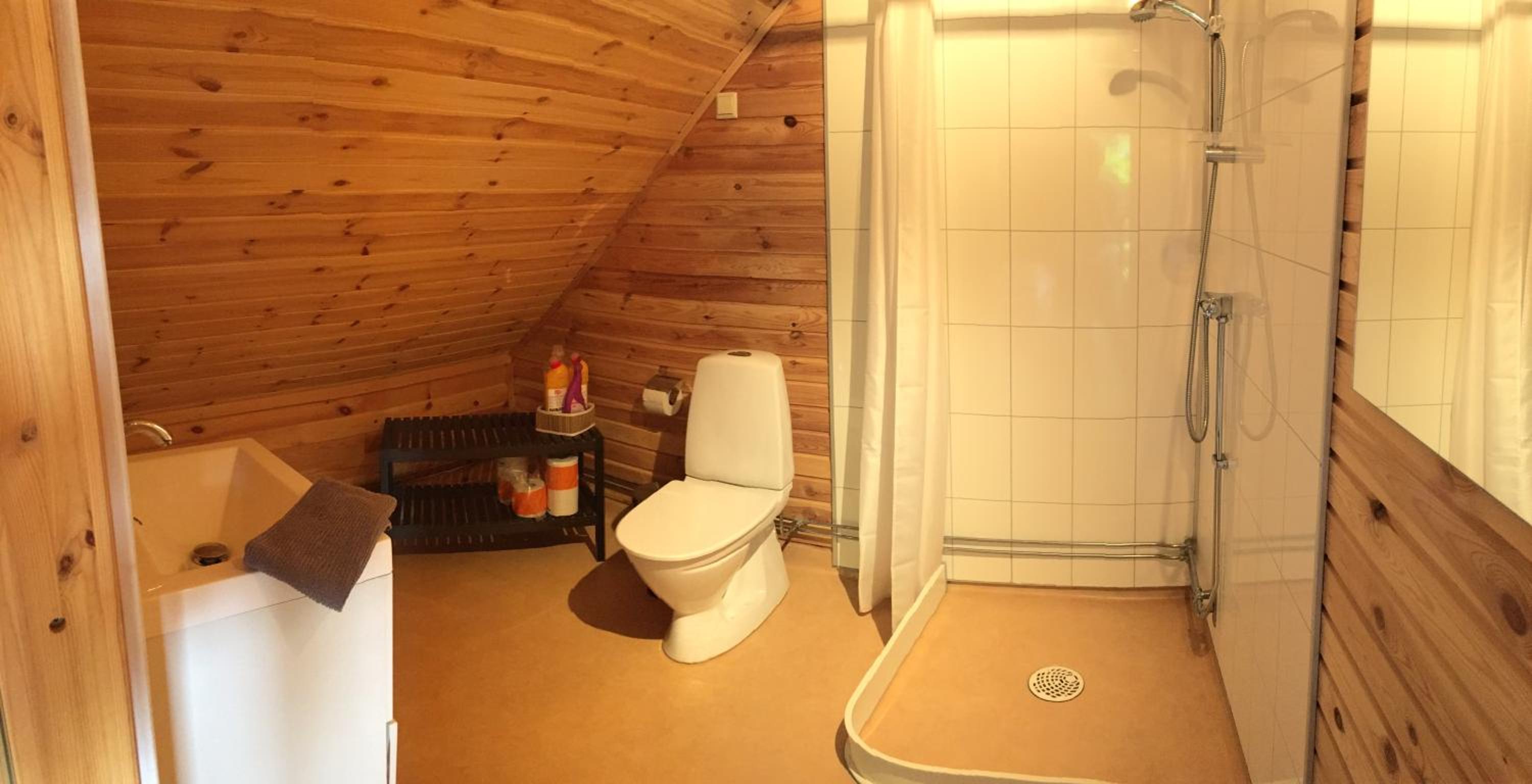 Joe Getaway - Stugby i Ullared