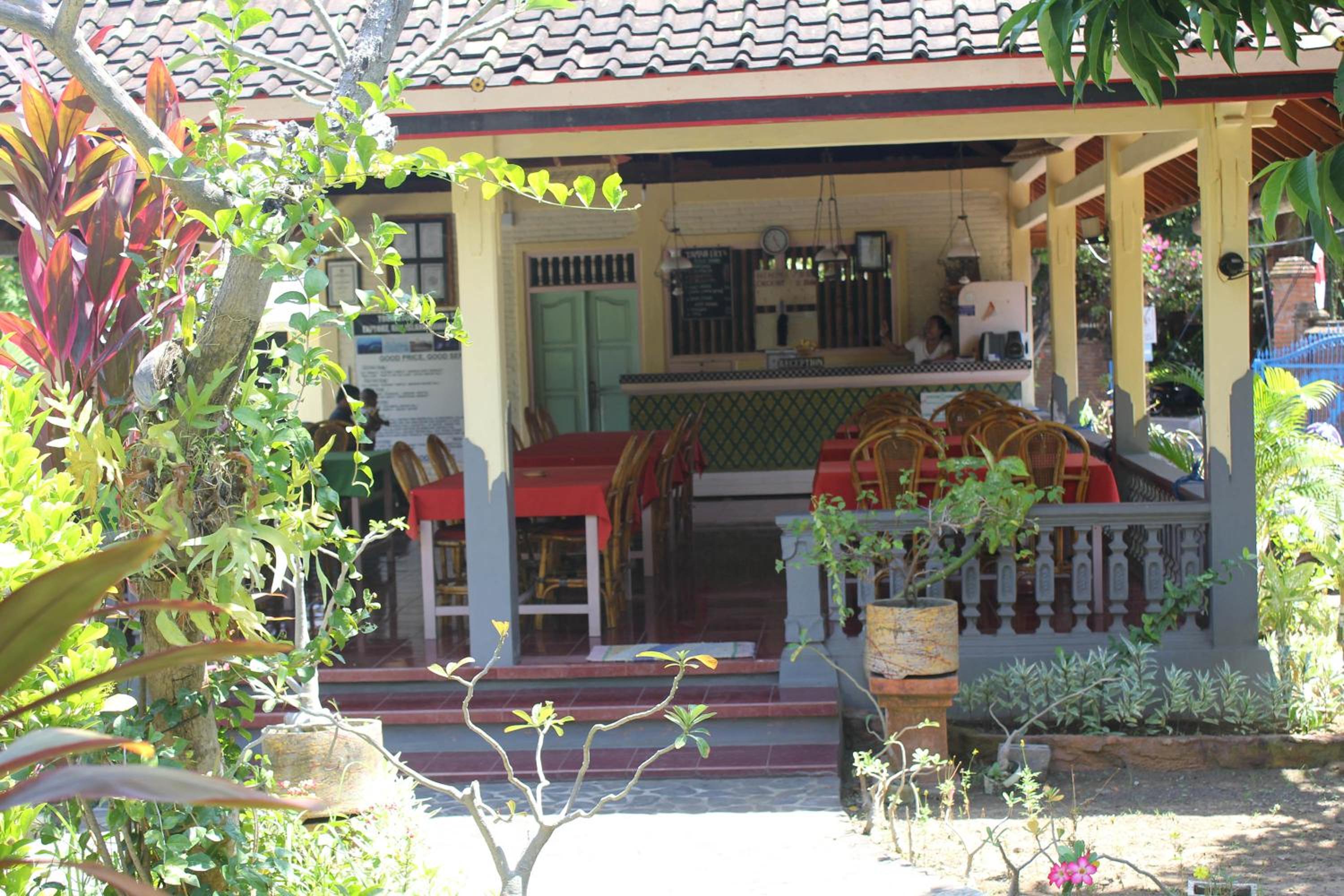 Taman Lily's Hotel