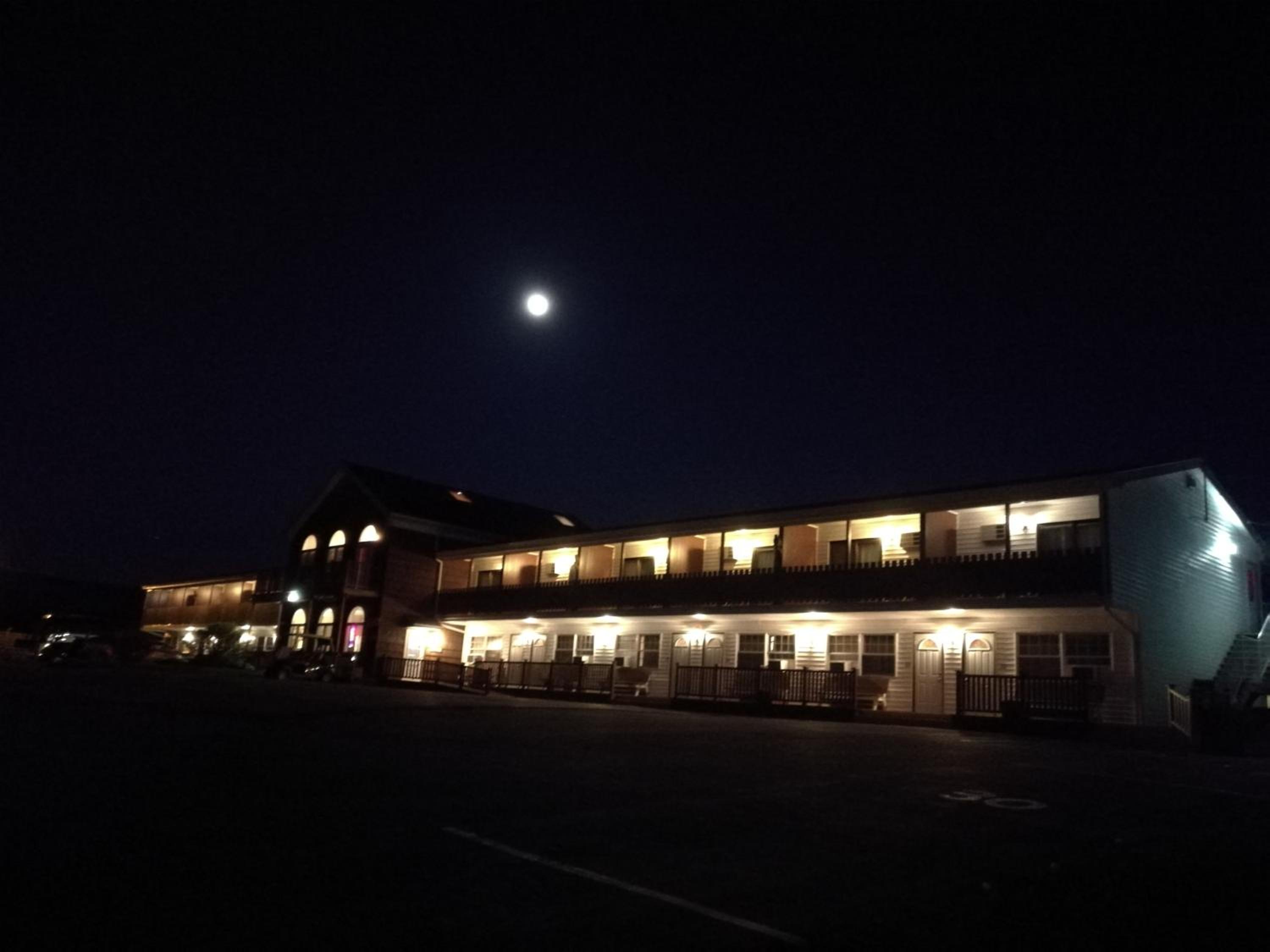 Laurie's Inn view 3