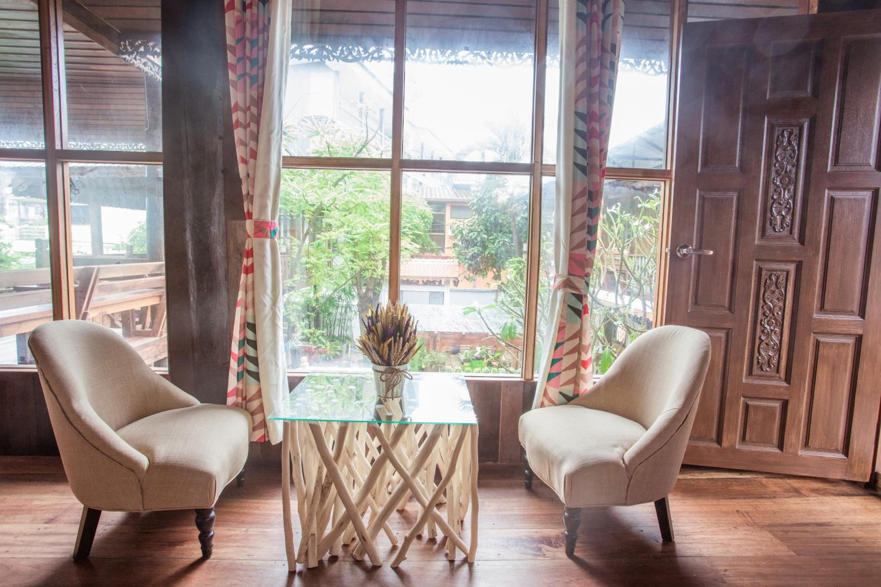 Pao Come Boutique House
