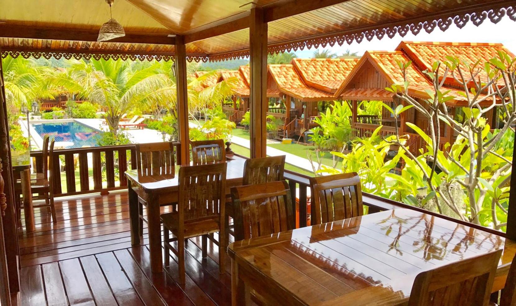 Thai House Resort