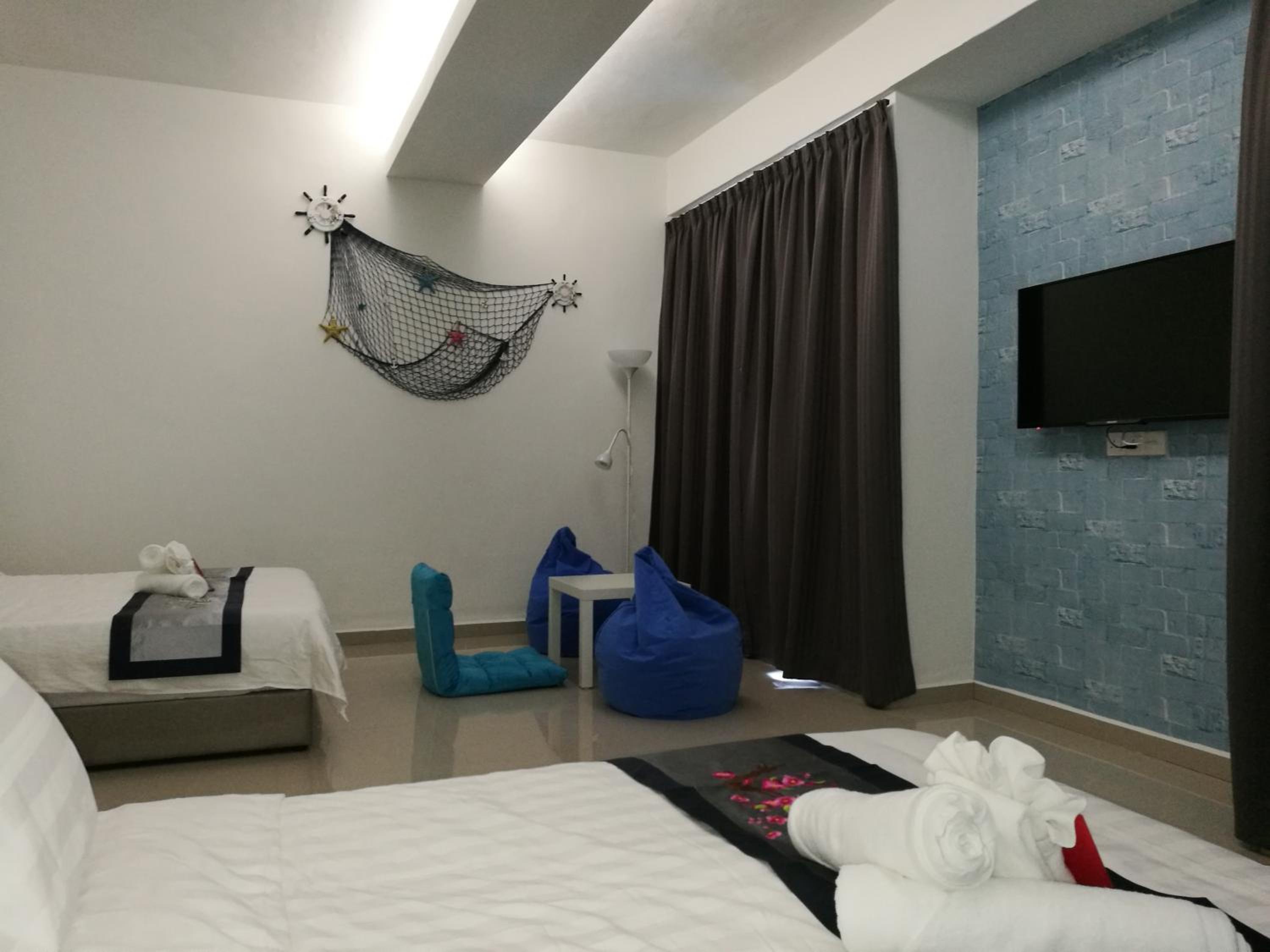 D' Cozy Inn
