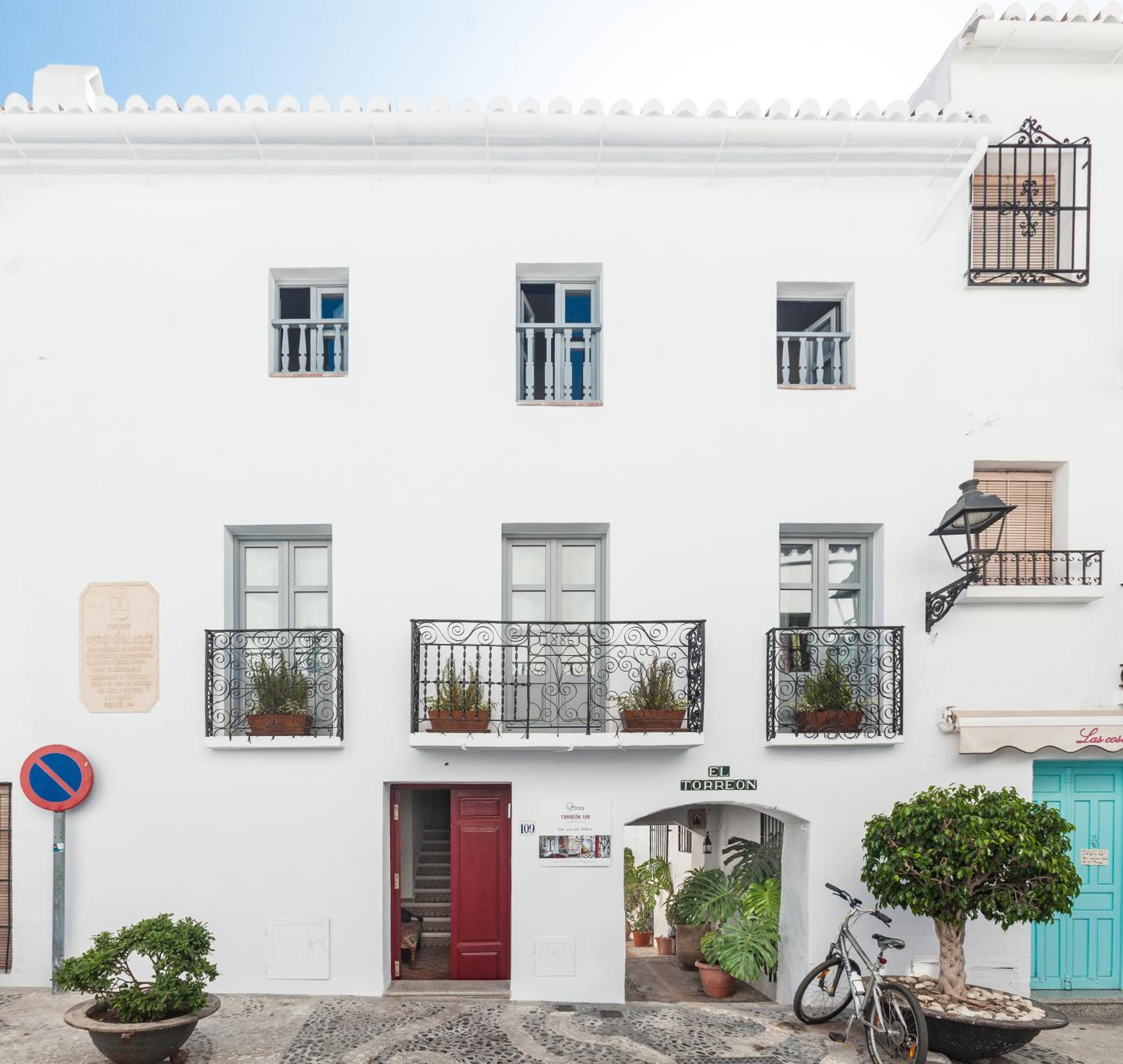 EL TORREON 109 CHARMING - Recomendado Adultos