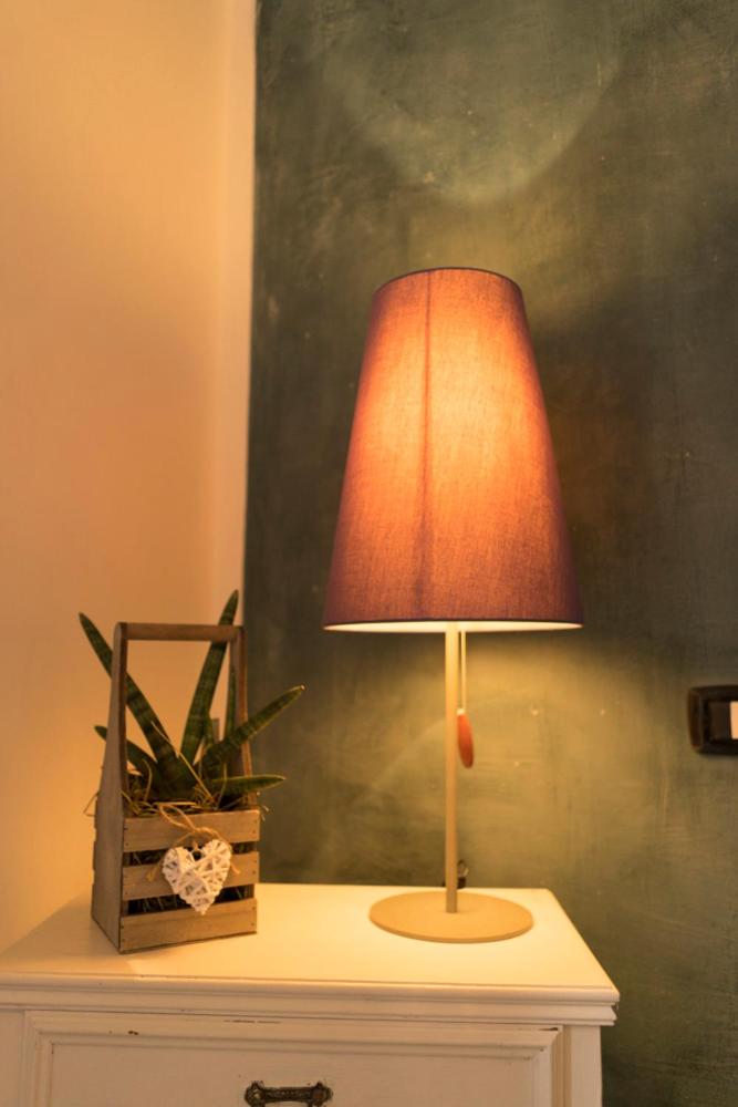 Trastevere Corner Eight