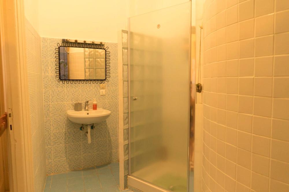 Trastevere Corner Eight