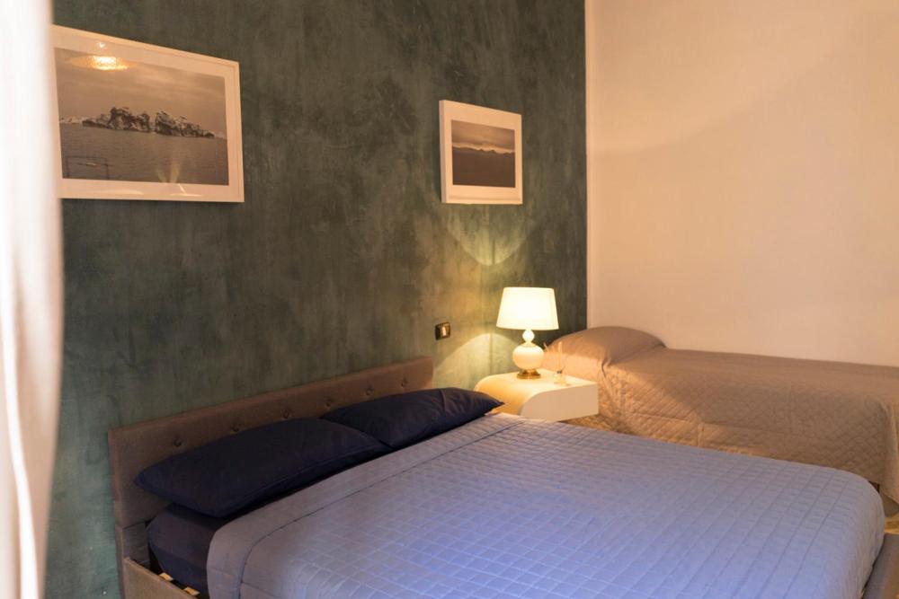 Trastevere Corner Eight