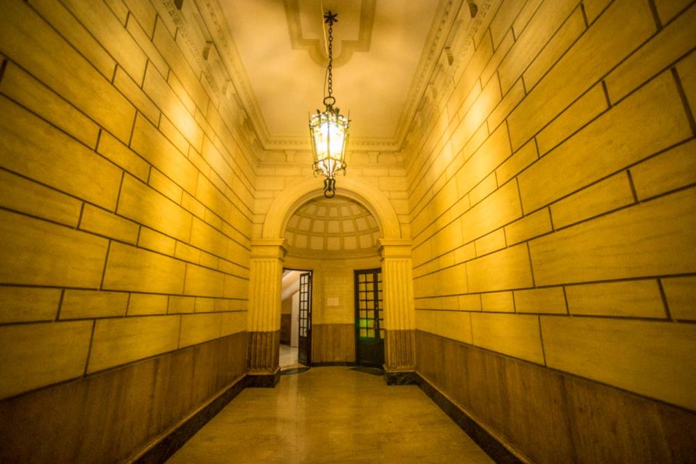 Trastevere Corner Eight