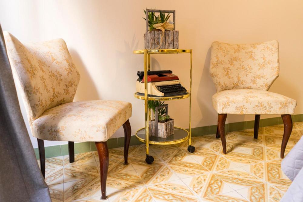 Trastevere Corner Eight