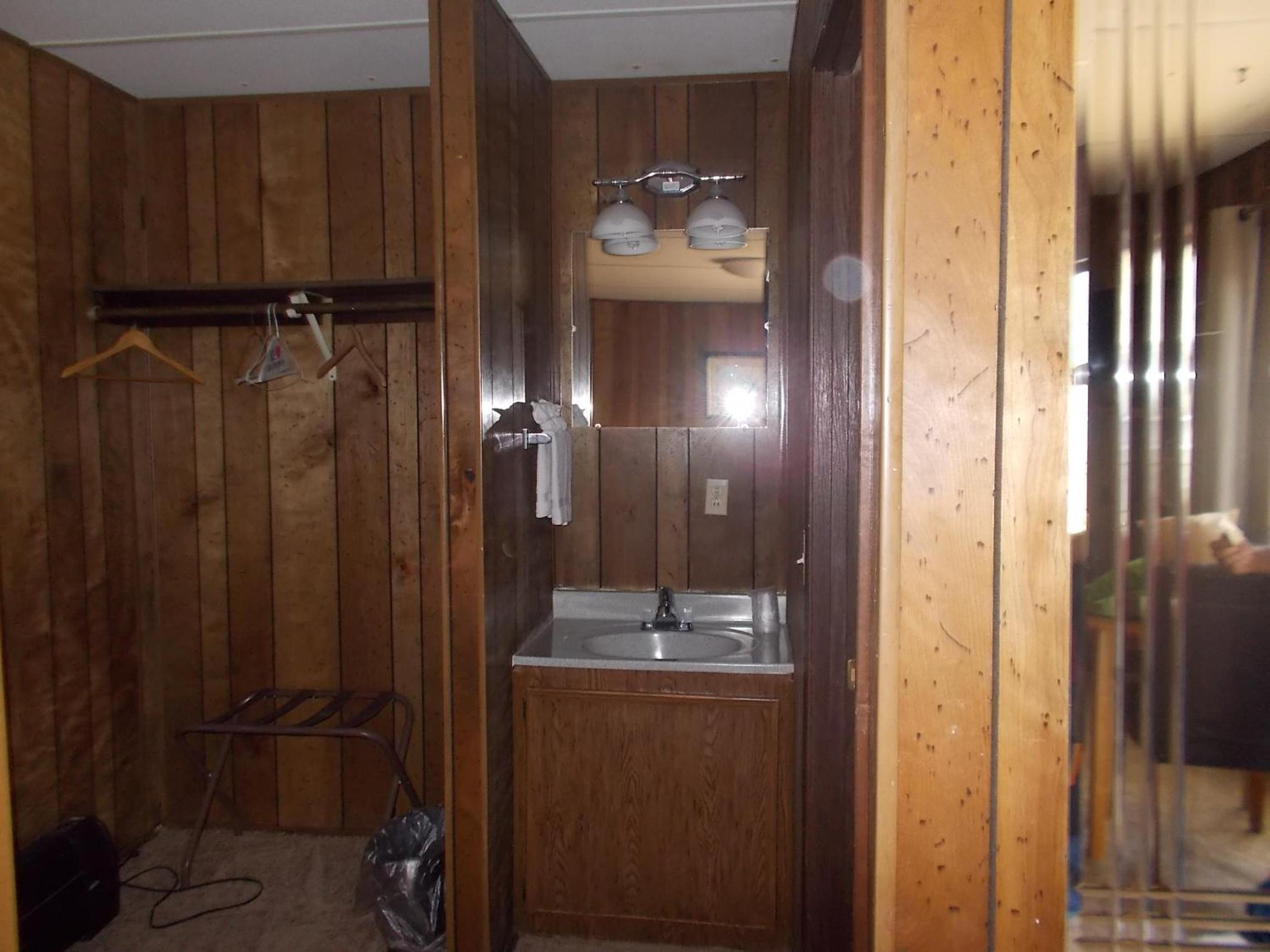 Atomic Inn Beatty Near Death Valley view 3