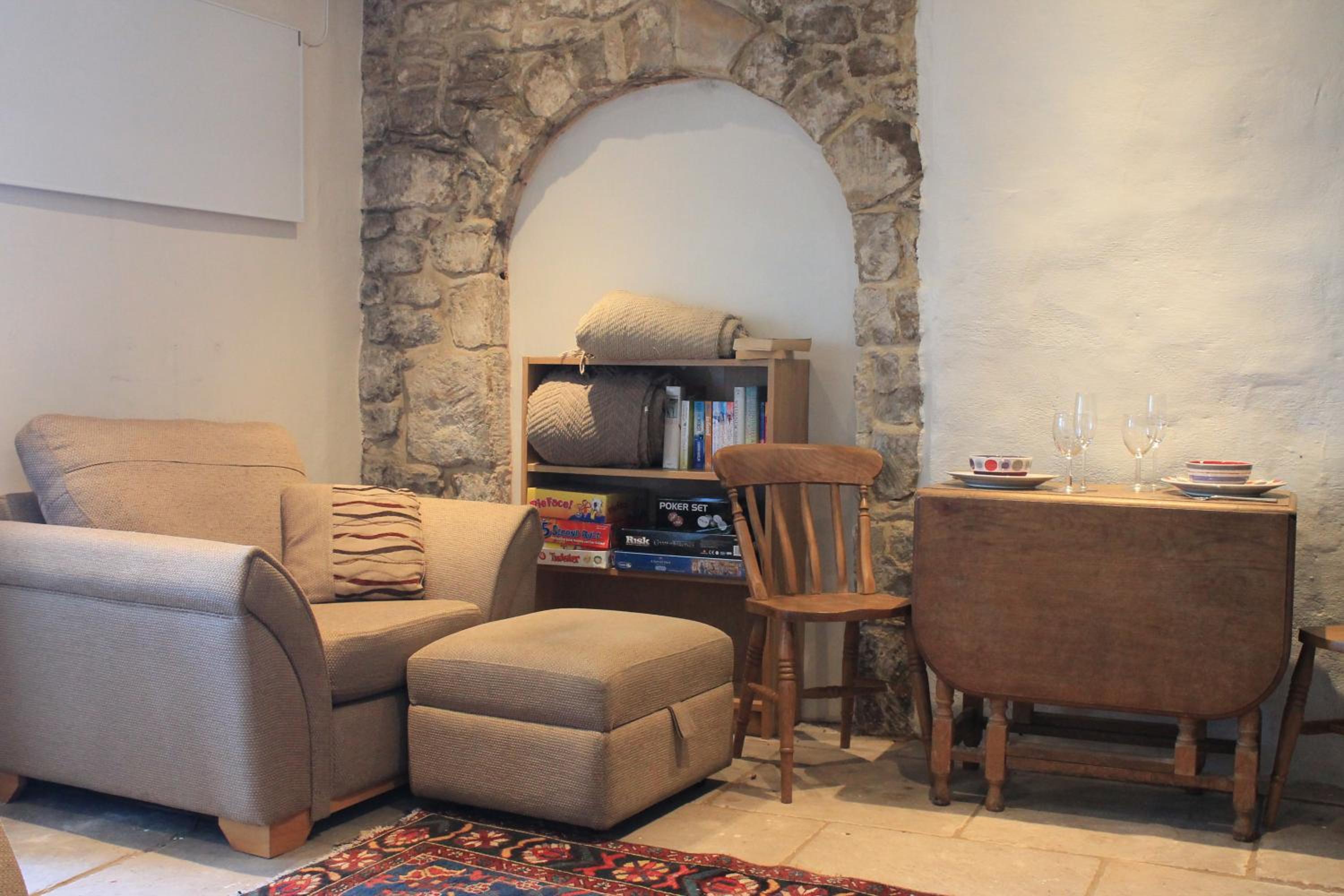 Snowdrop Cottage view 2