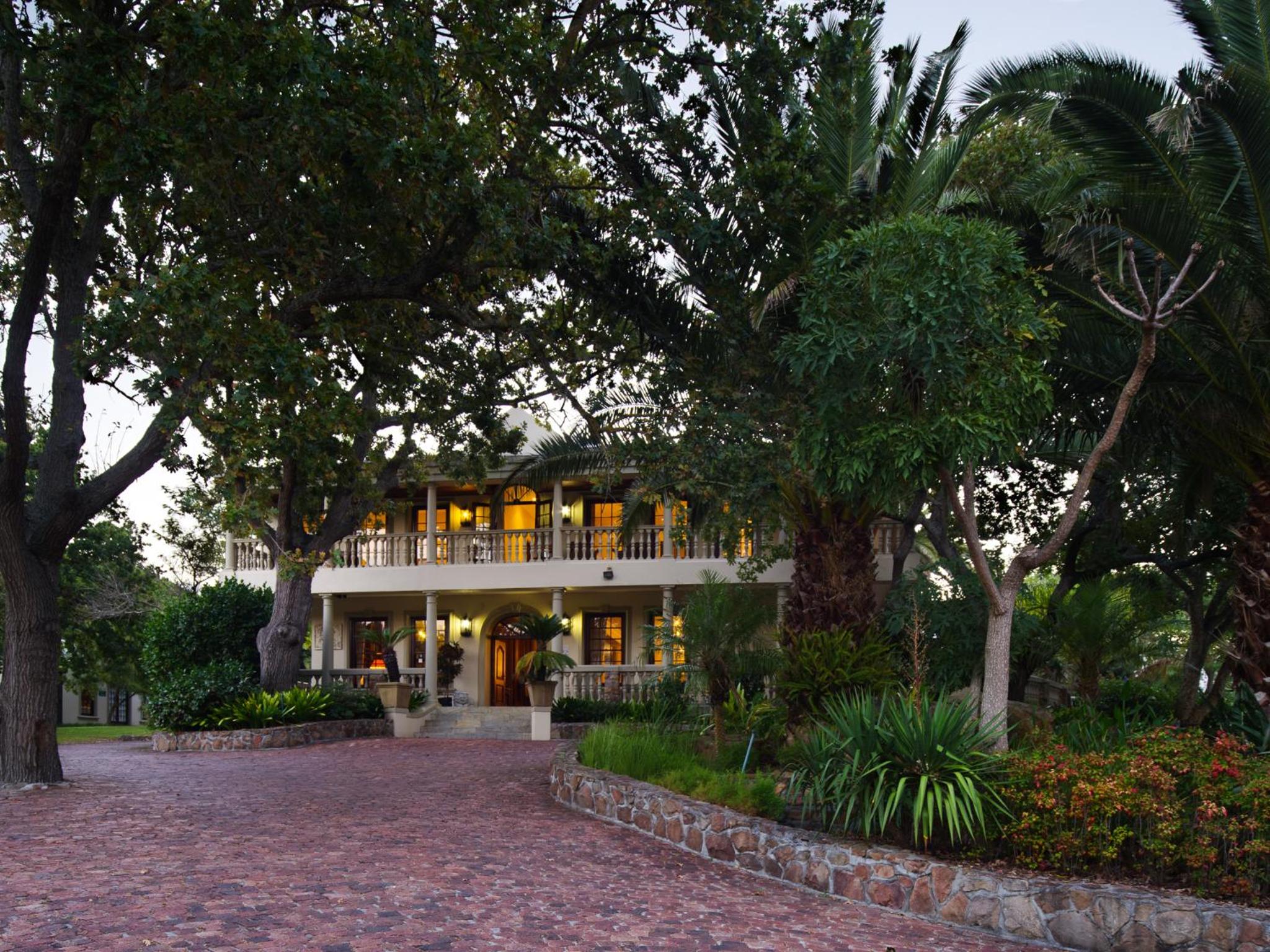 Ibis House