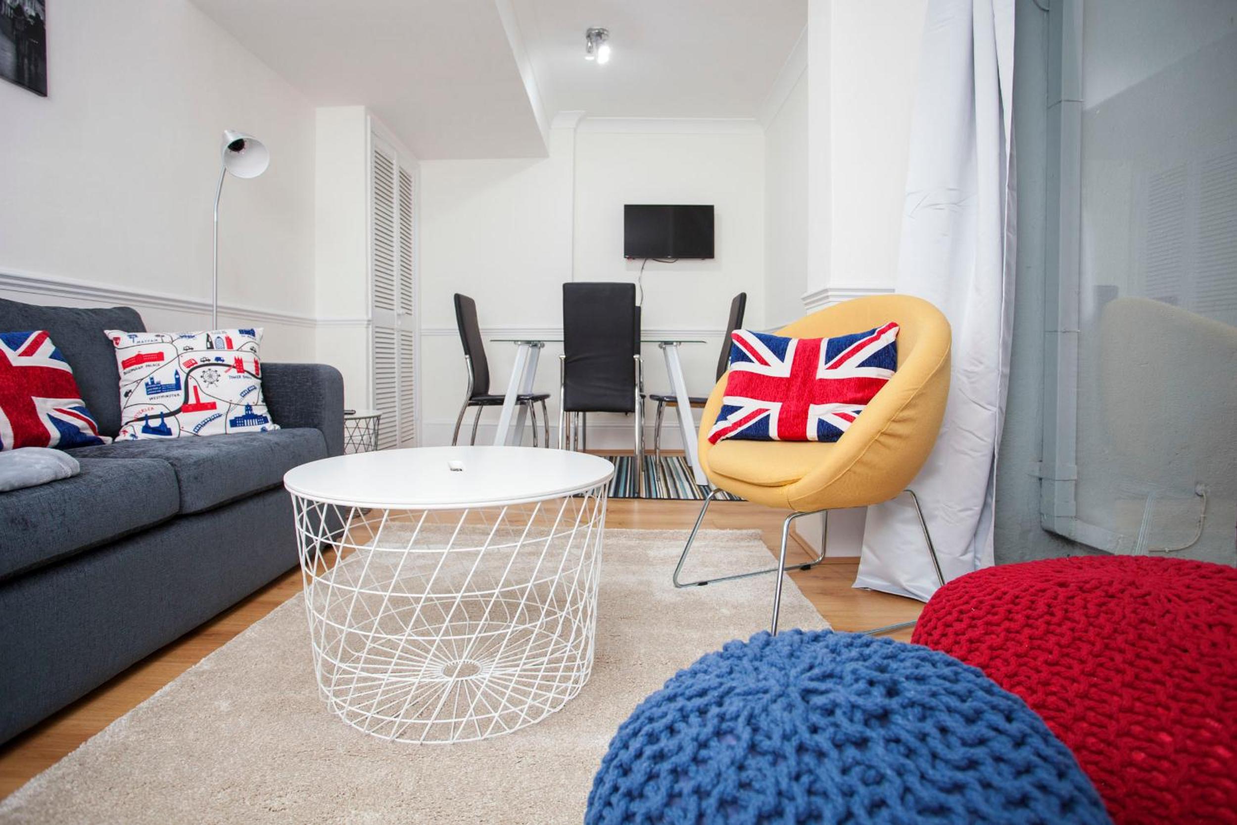 ItalianFlat - Warwick