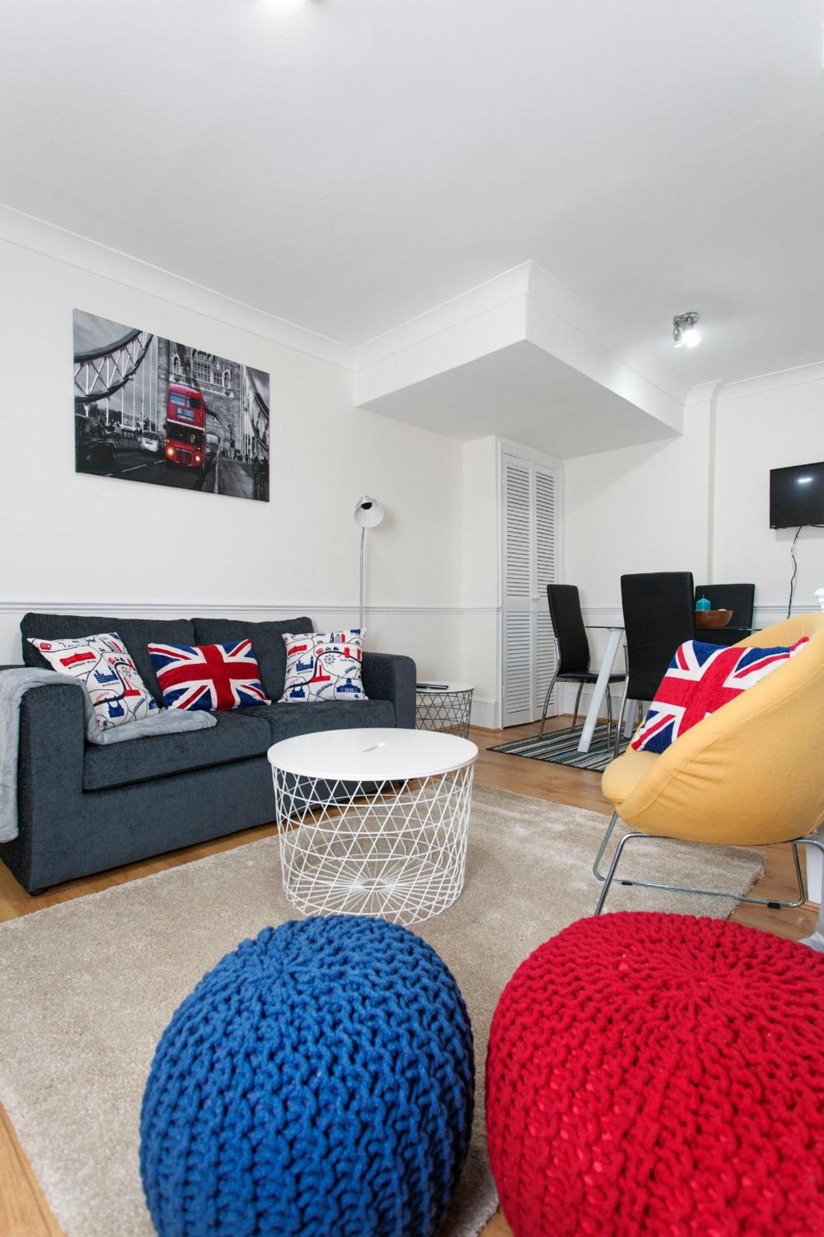 ItalianFlat - Warwick