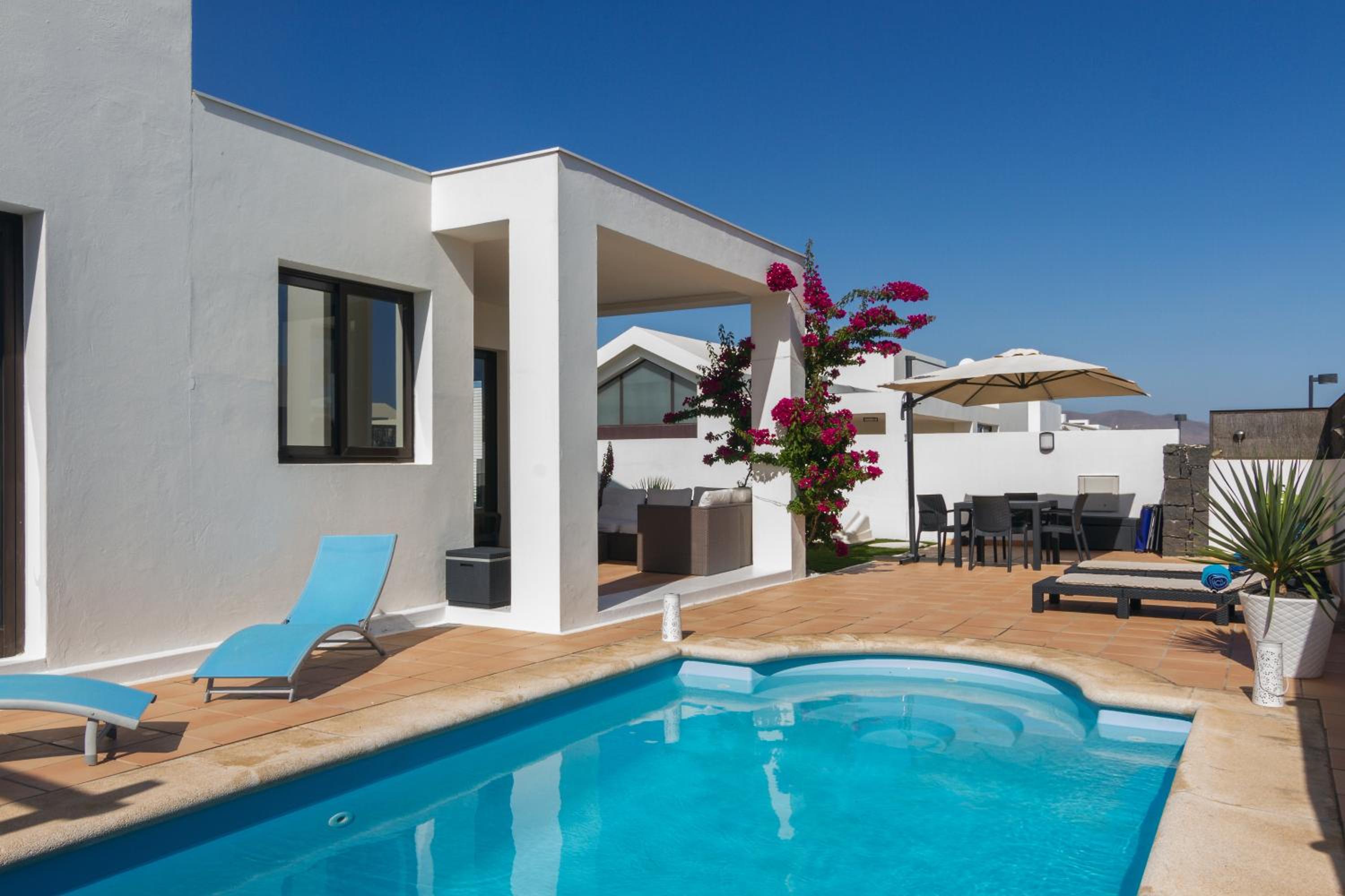 Hotel Villa Carmen- Lanzarote - Image 1