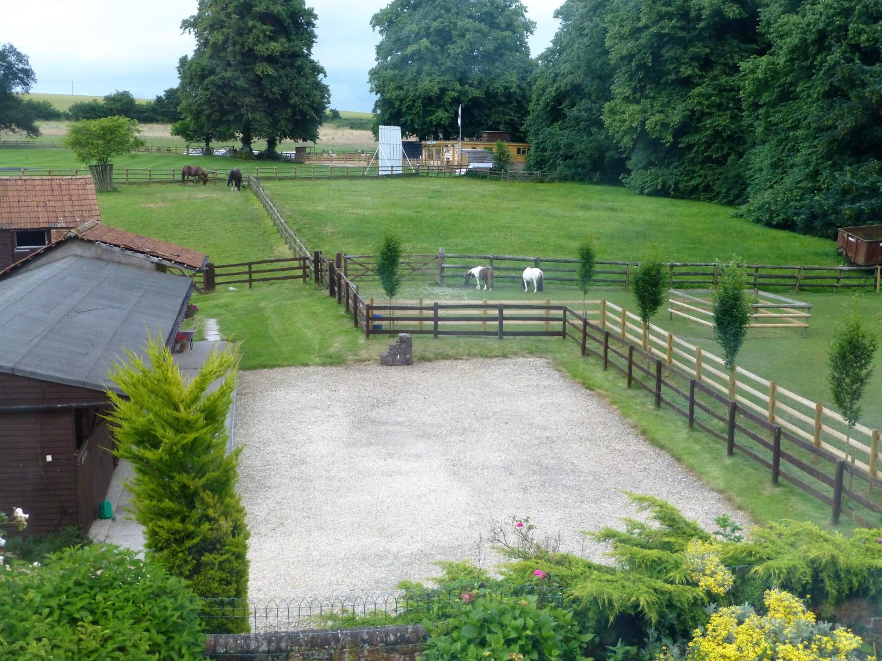 Devizes Vacations - Blounts Court Farm - Property Image 1