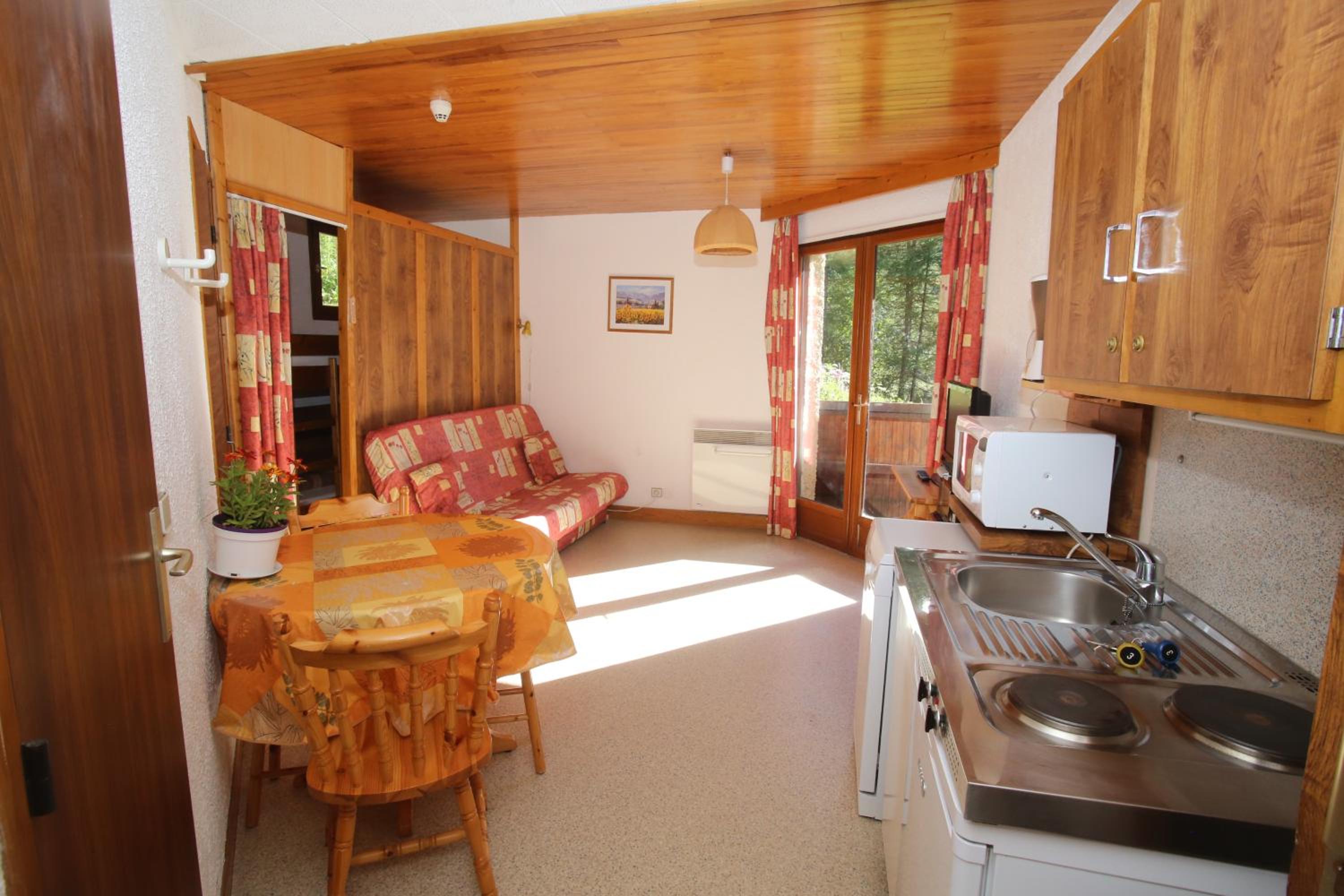 Chalet les arolles view 4