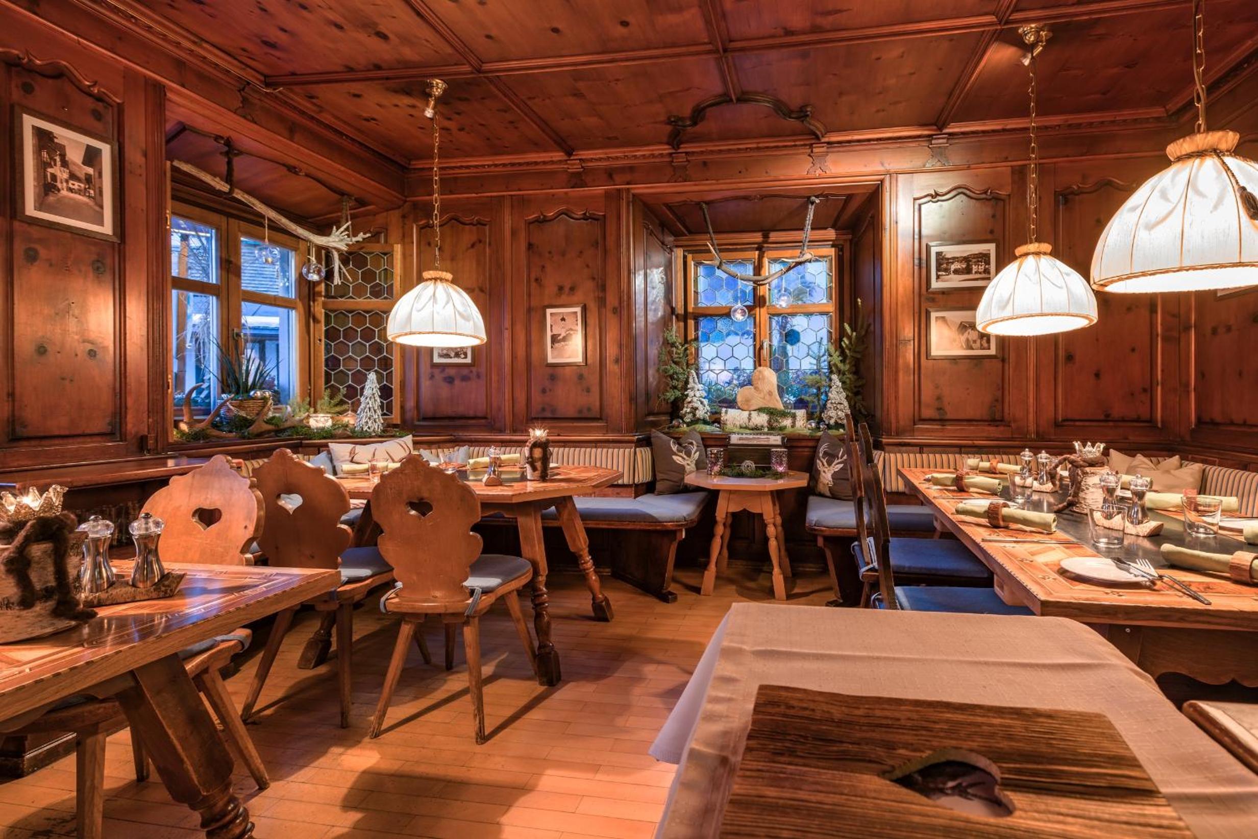 restaurant