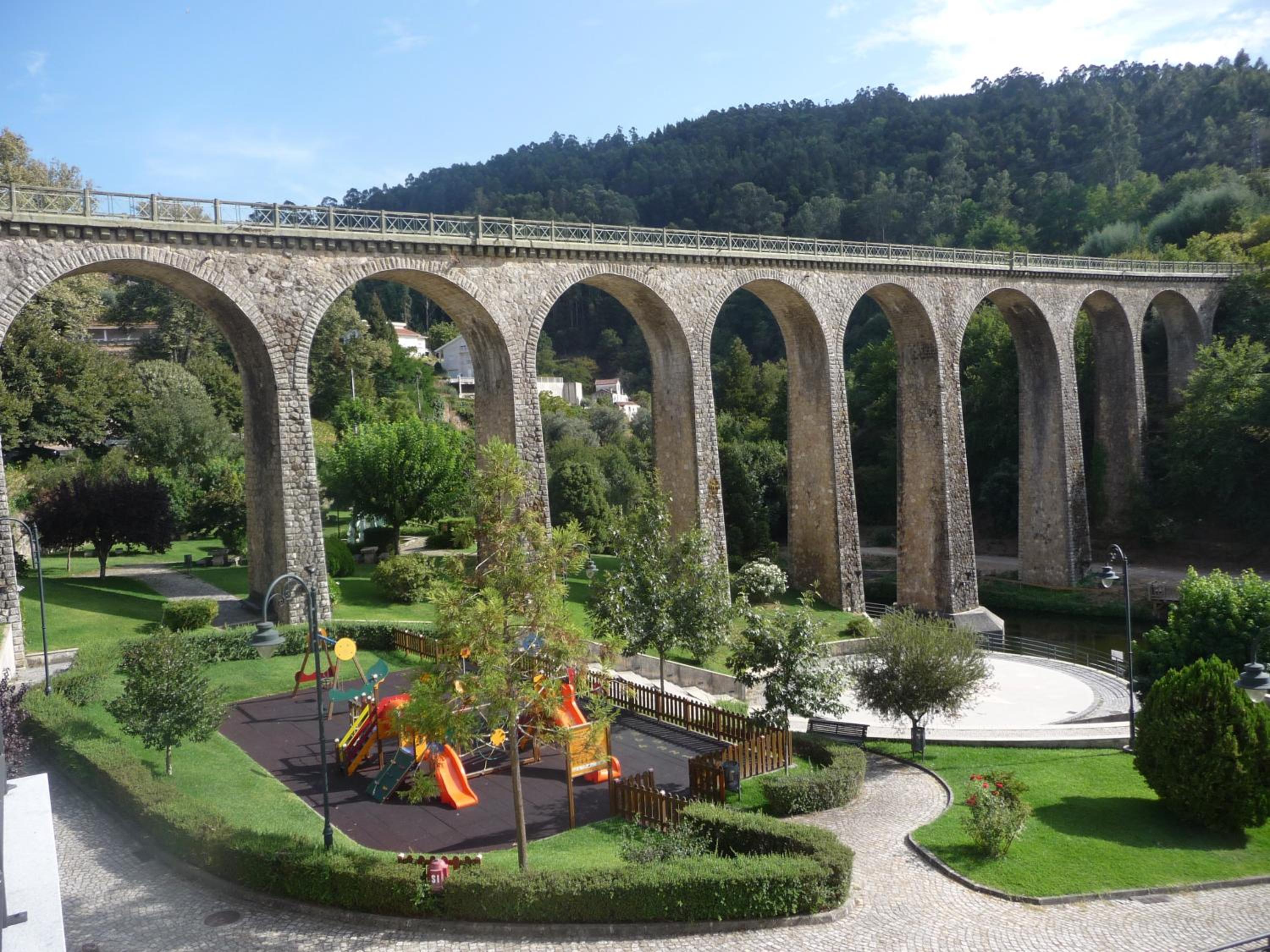 Refúgio da Vila - Refuge of the Village view 4