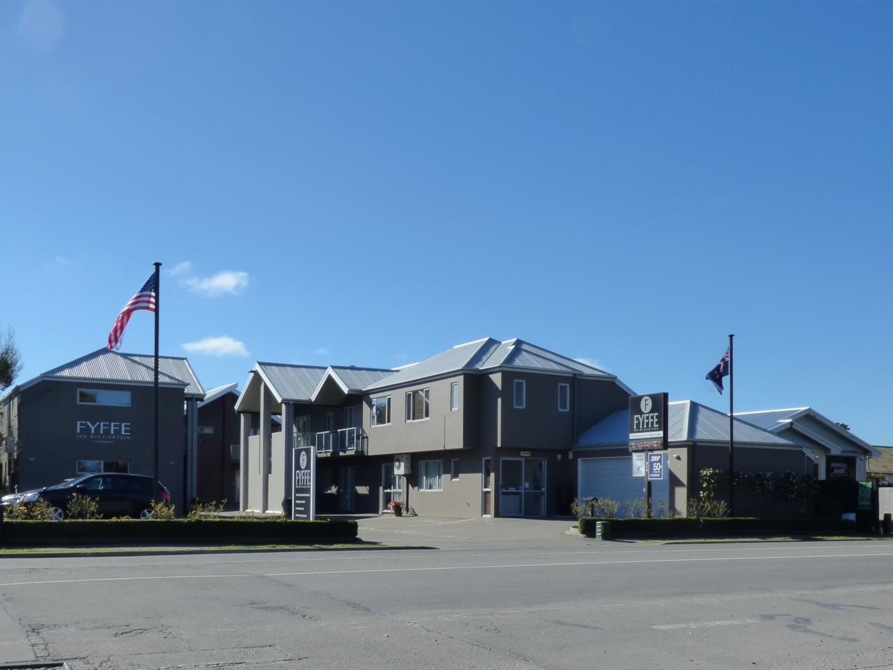 FYFFE on Riccarton - Image 3