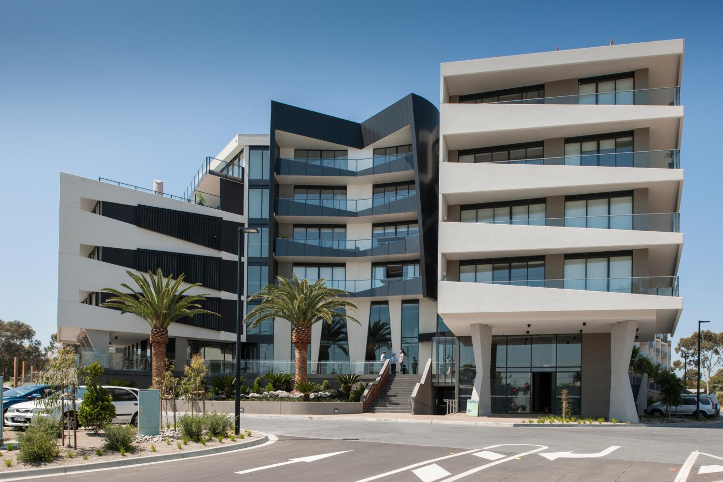 Hotel Caroline Serviced Apartments Sandringham