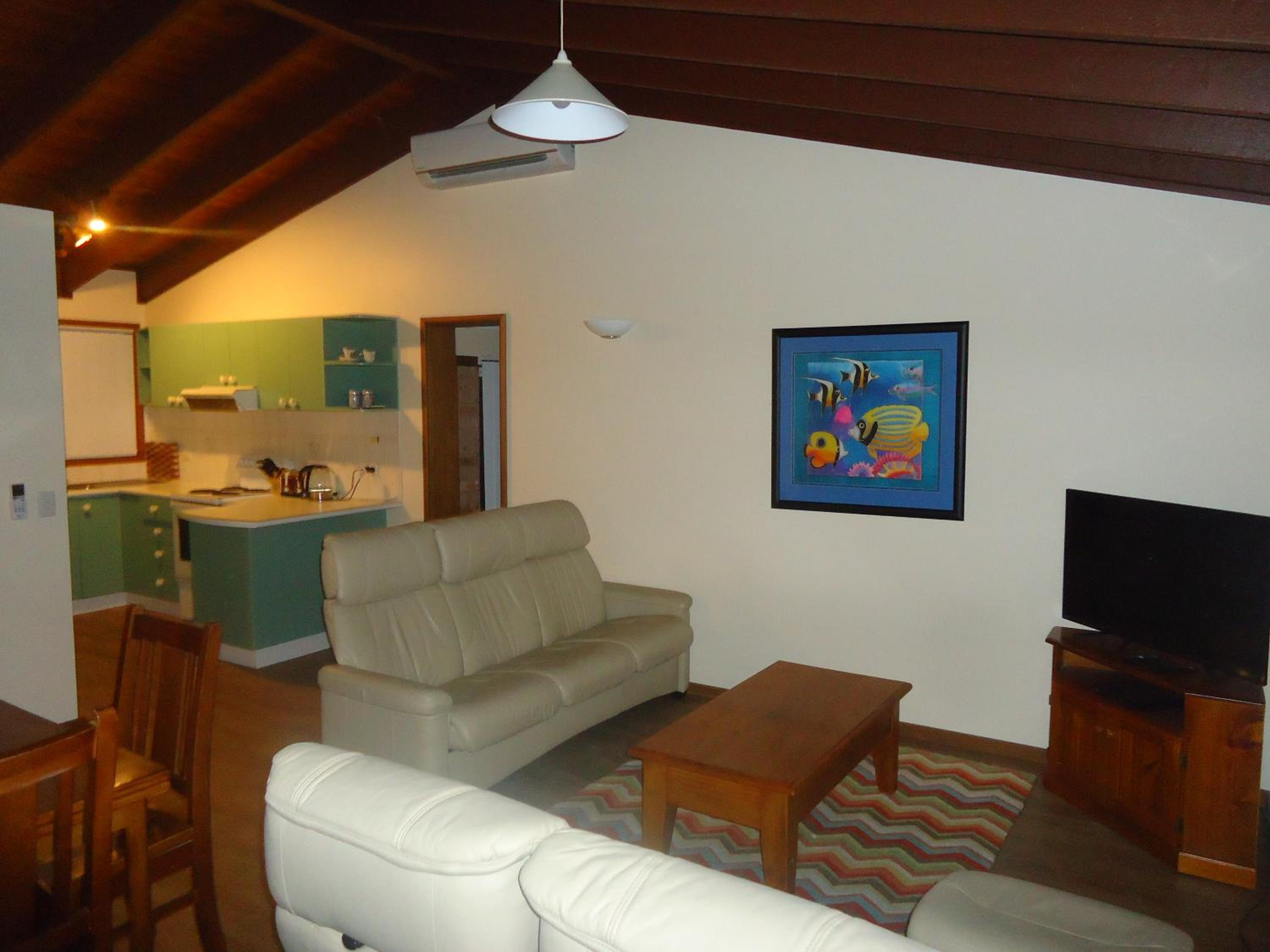 Dalmeny Shores Villas