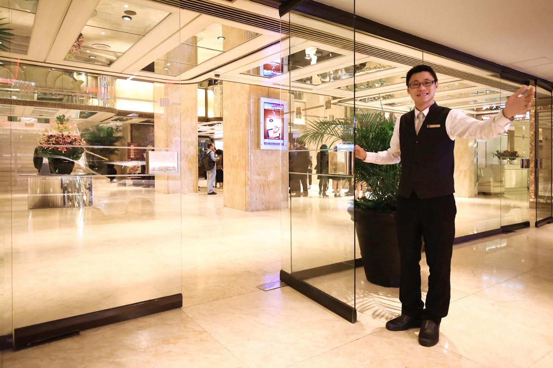Regal Kowloon Hotel
