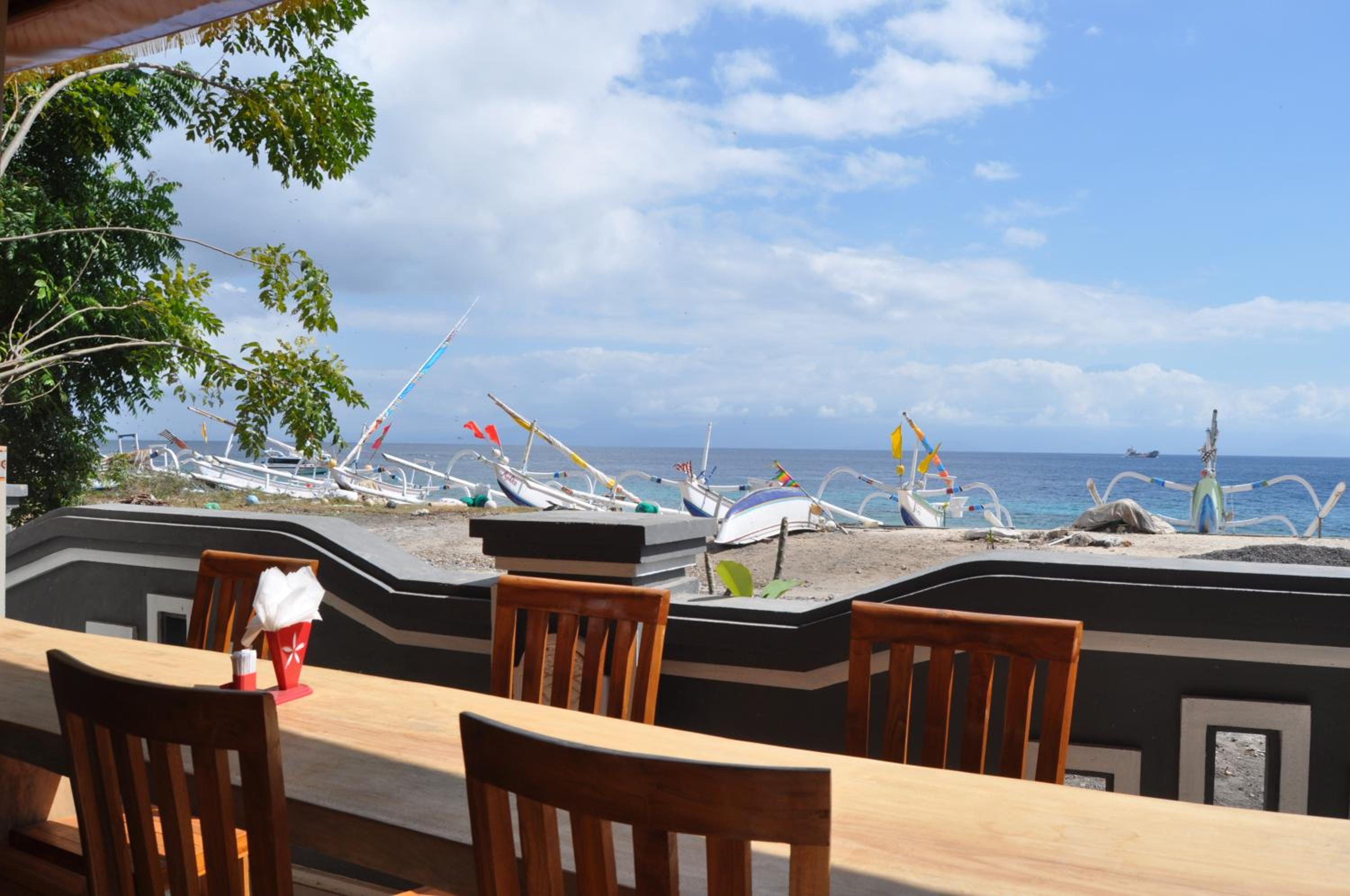 Deva Devi Beach Inn Luxury